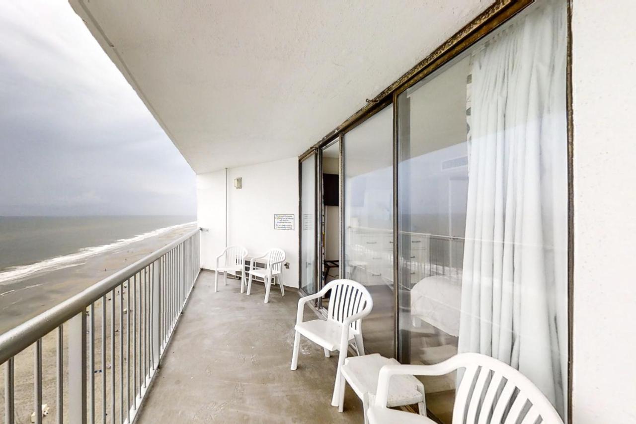 Sands Ocean Club 1629/1630