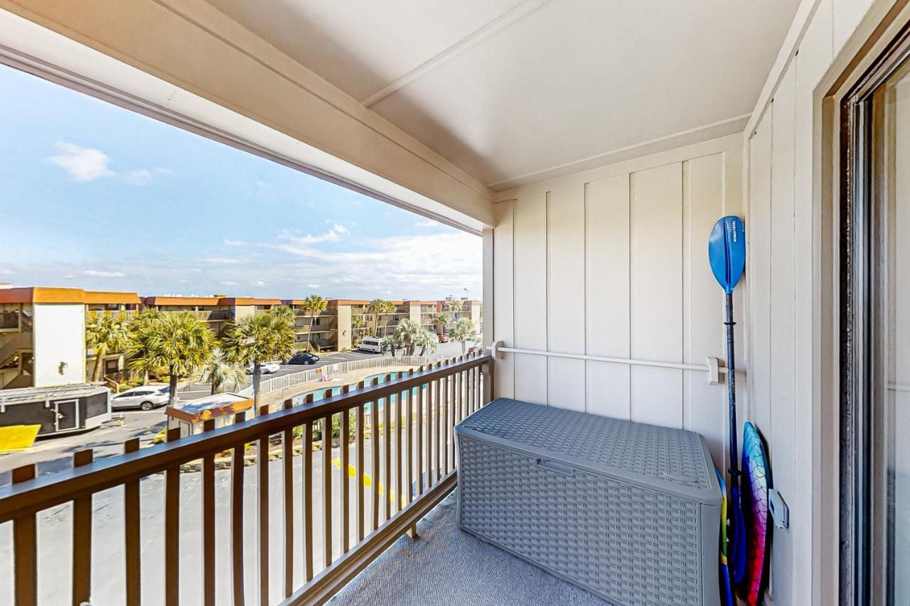 Inlet Point 10-e Apartment
