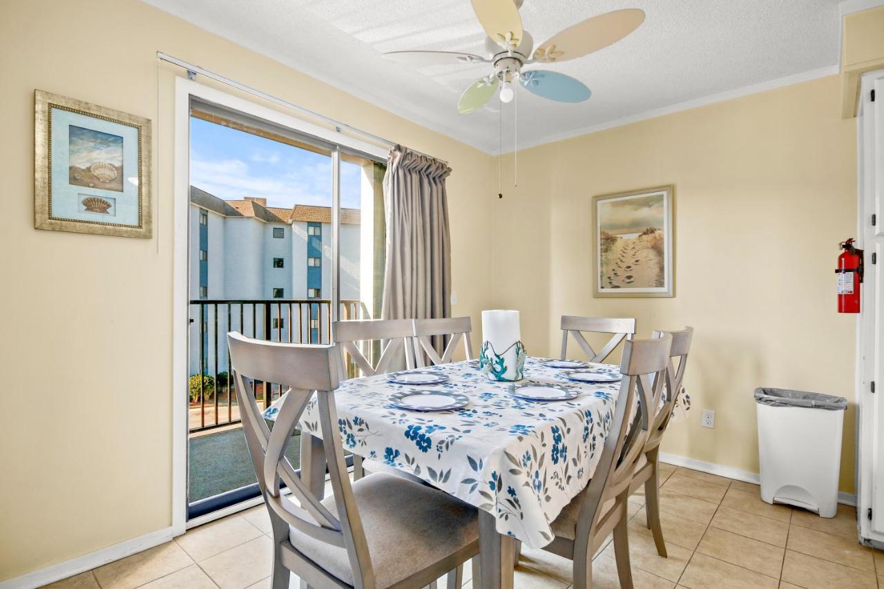 On The Beach 2 Bed 2 Bath 3rd Floor * Myrtle Beach