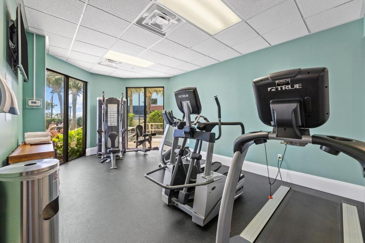 Apartment The Strand, 1br Oceanfront, 4ppl *