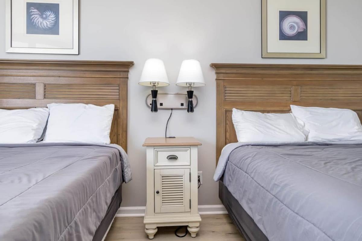 The Strand, 1br Oceanfront, 4ppl Apartment