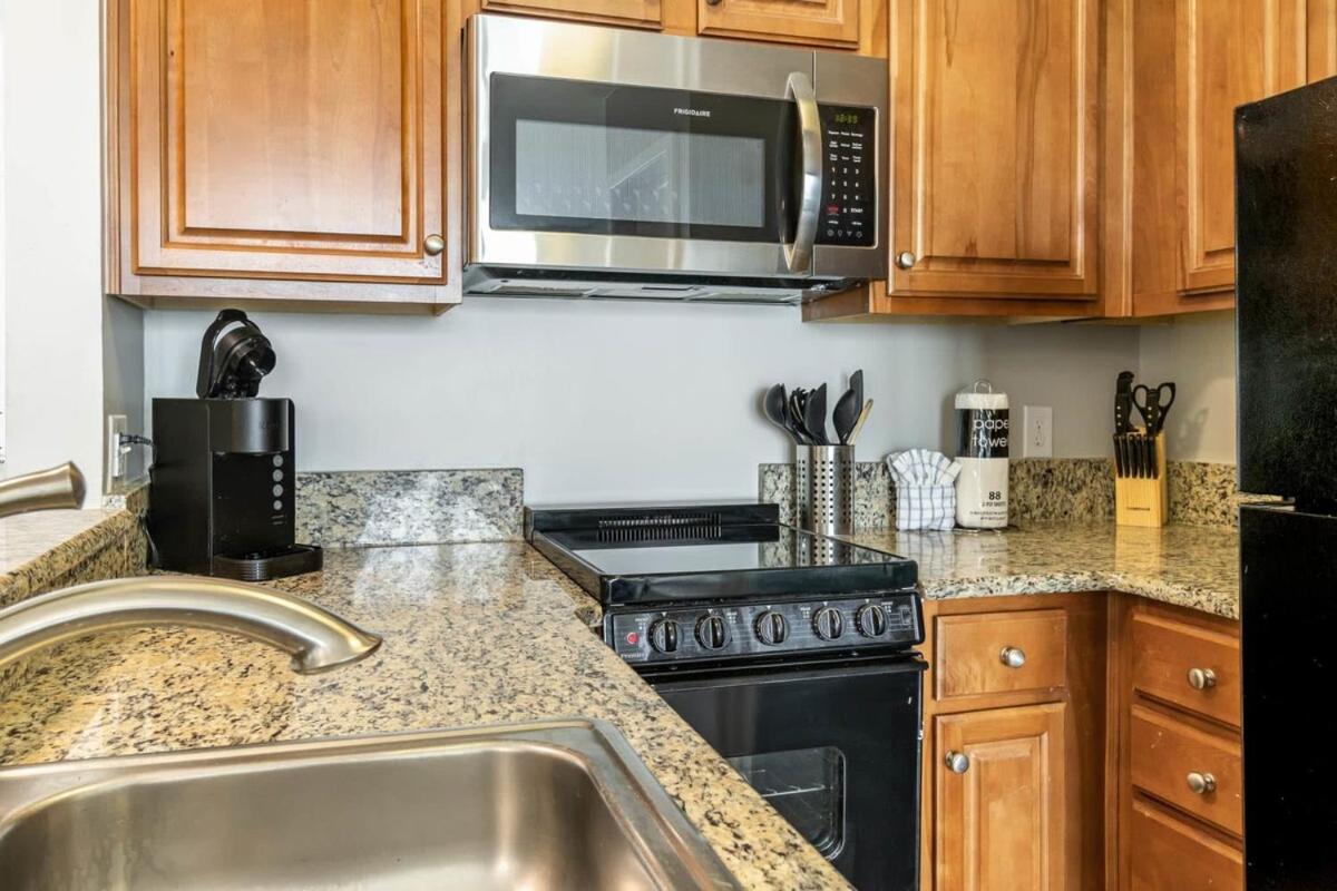 The Strand, 1br Oceanfront, 4ppl Apartment *