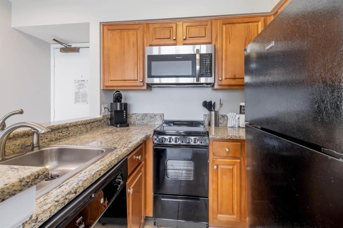 The Strand, 1br Oceanfront, 4ppl Apartment *