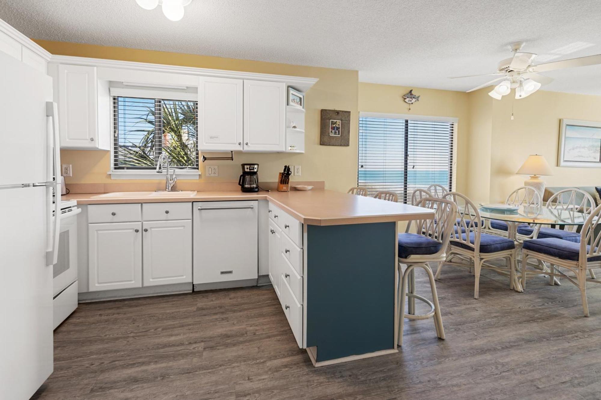 Sea Cloisters 305d Holiday home