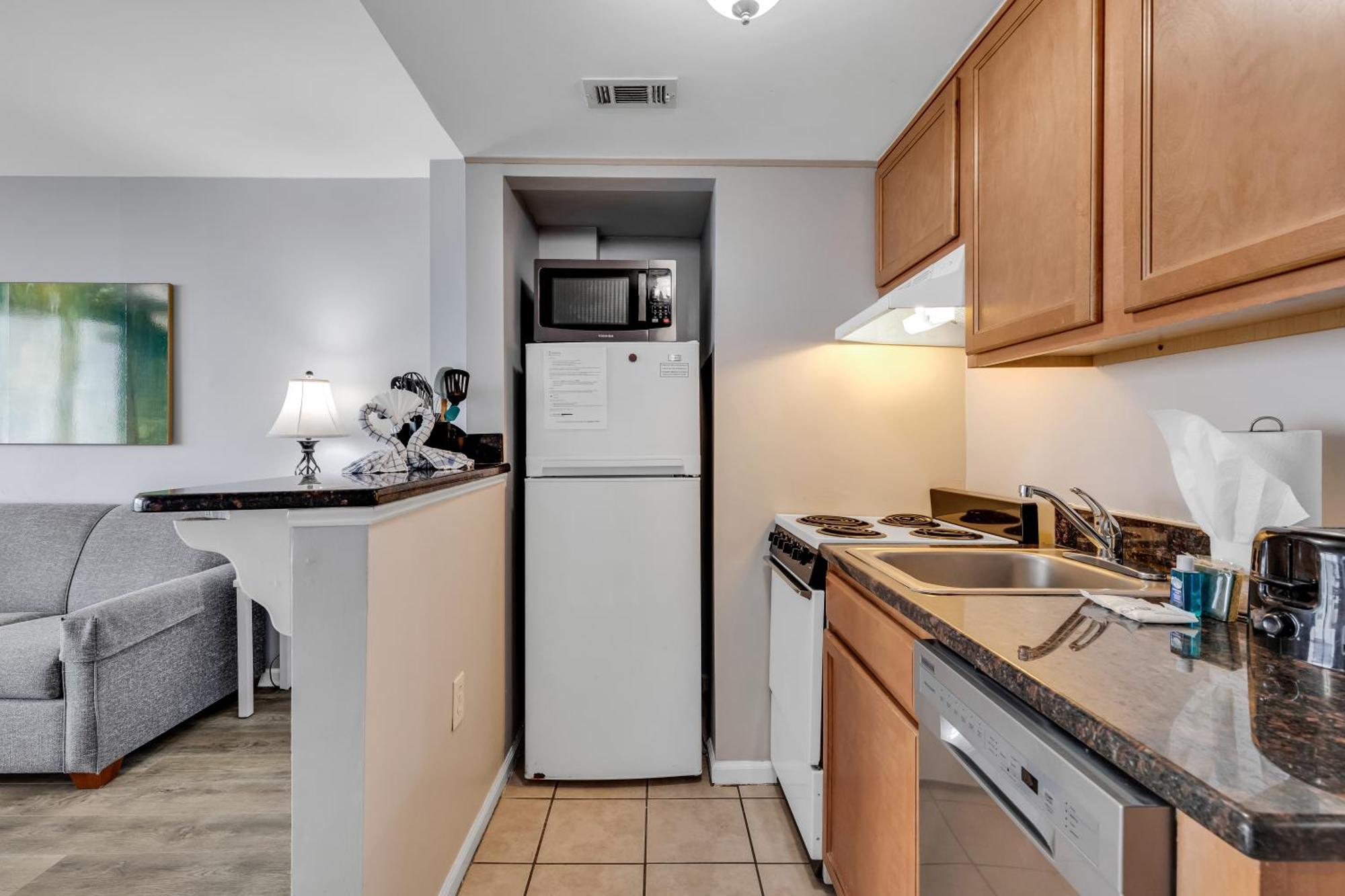 Oceanfront Private Balcony At Meridian Plaza Apartment Myrtle Beach