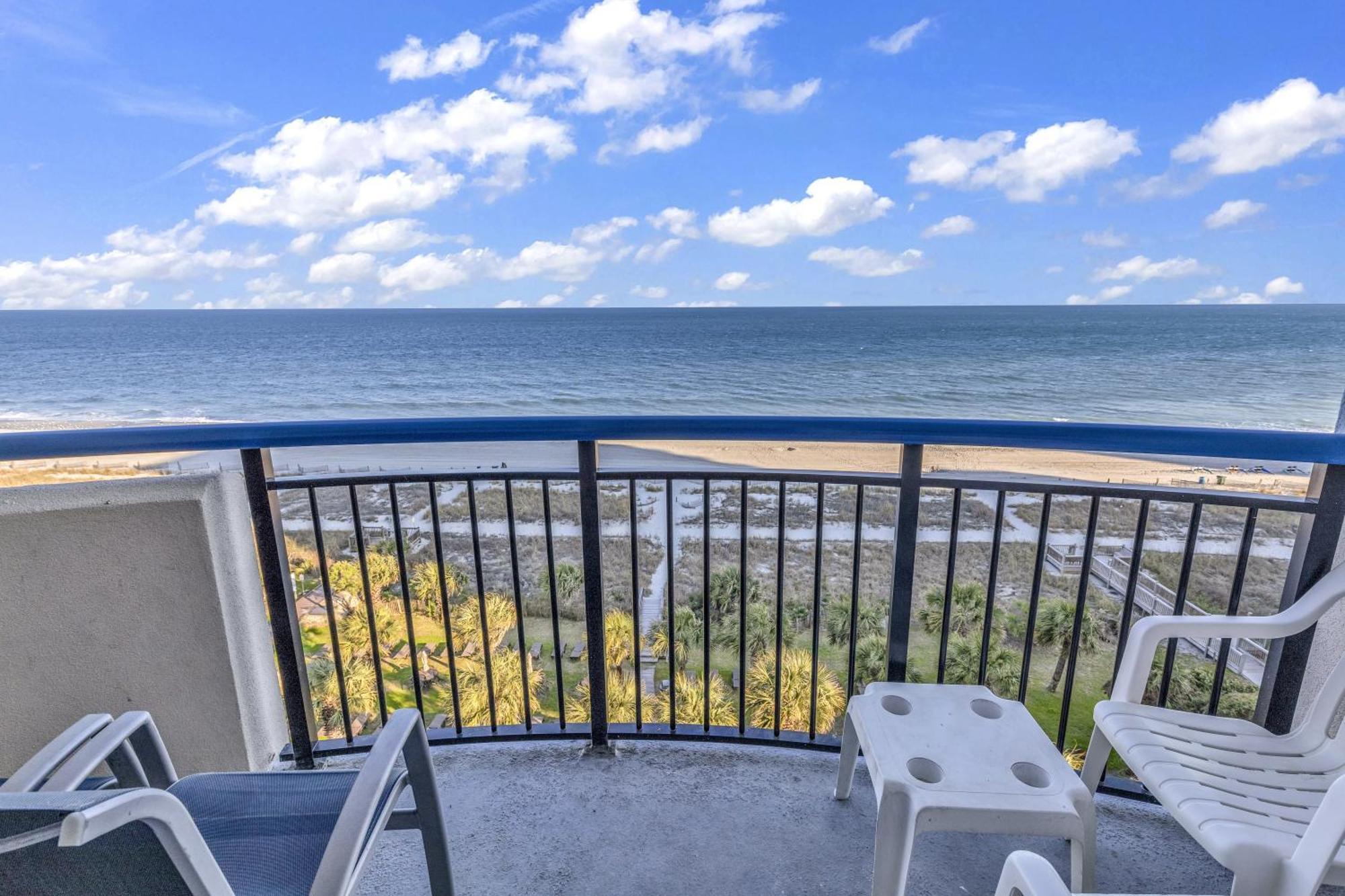 Apartment Hosteeva Boardwalk Ocean-front *