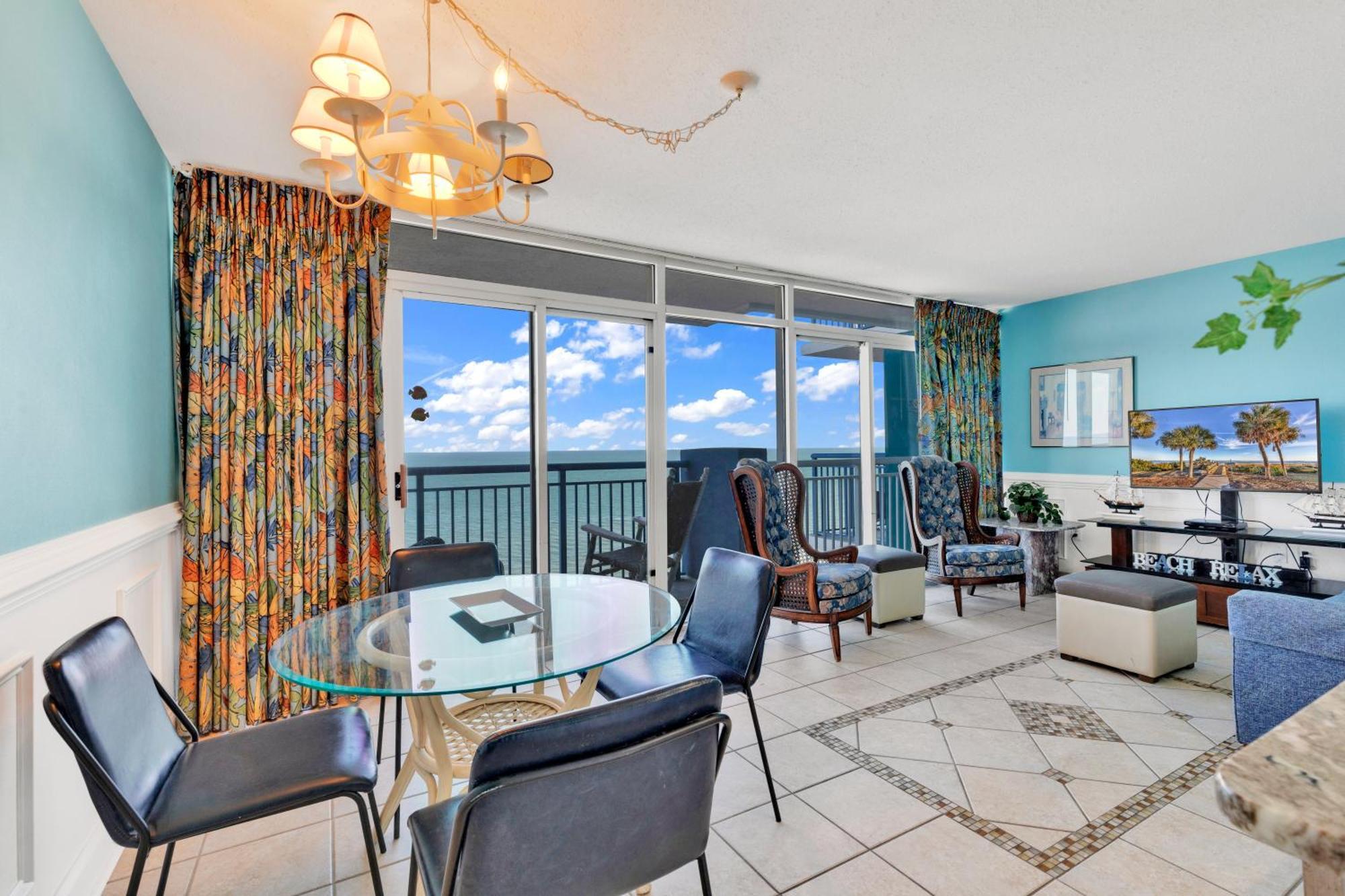 Hosteeva Stunning Oceanfront Views W Pool Atlantica Towers Apartment *
