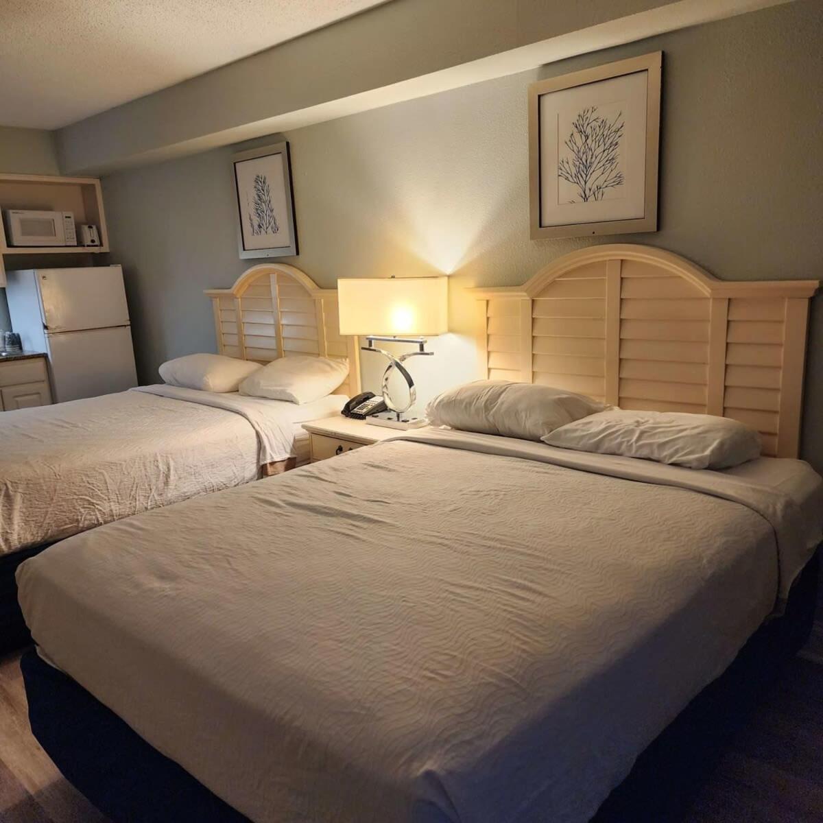 Apartment Oceanfront Efficiency T1008 Myrtle Beach