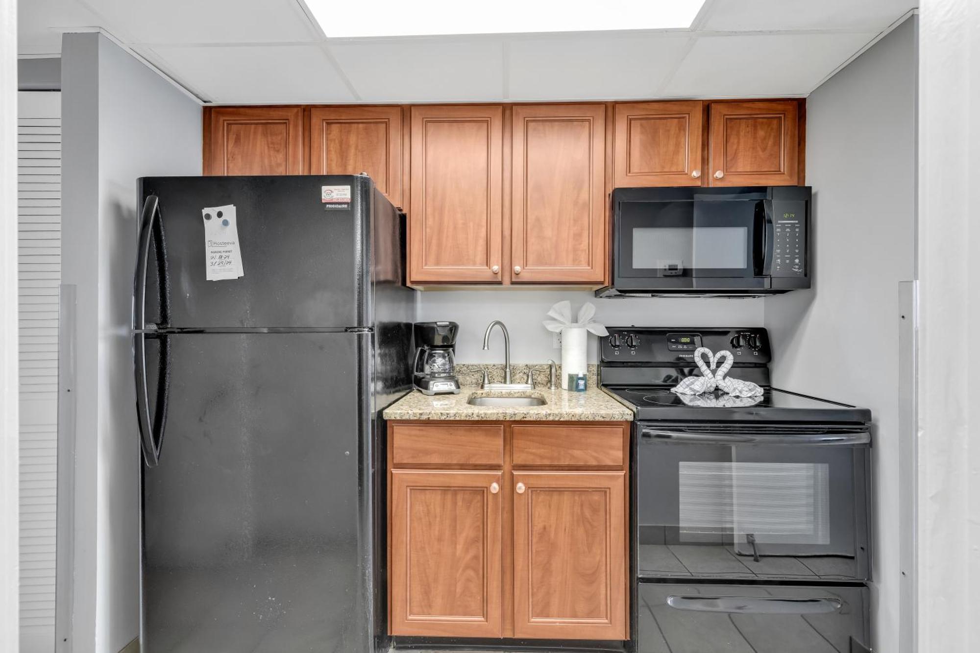 Oceanfront 1 Bedroom Dream At Camelot Apartment *
