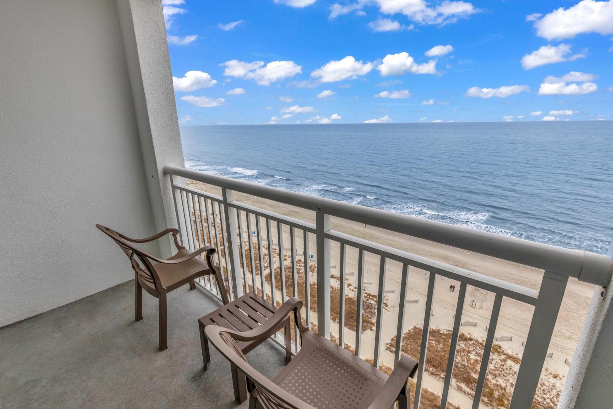 Oceanfront 1 Bedroom Dream At Camelot Apartment *