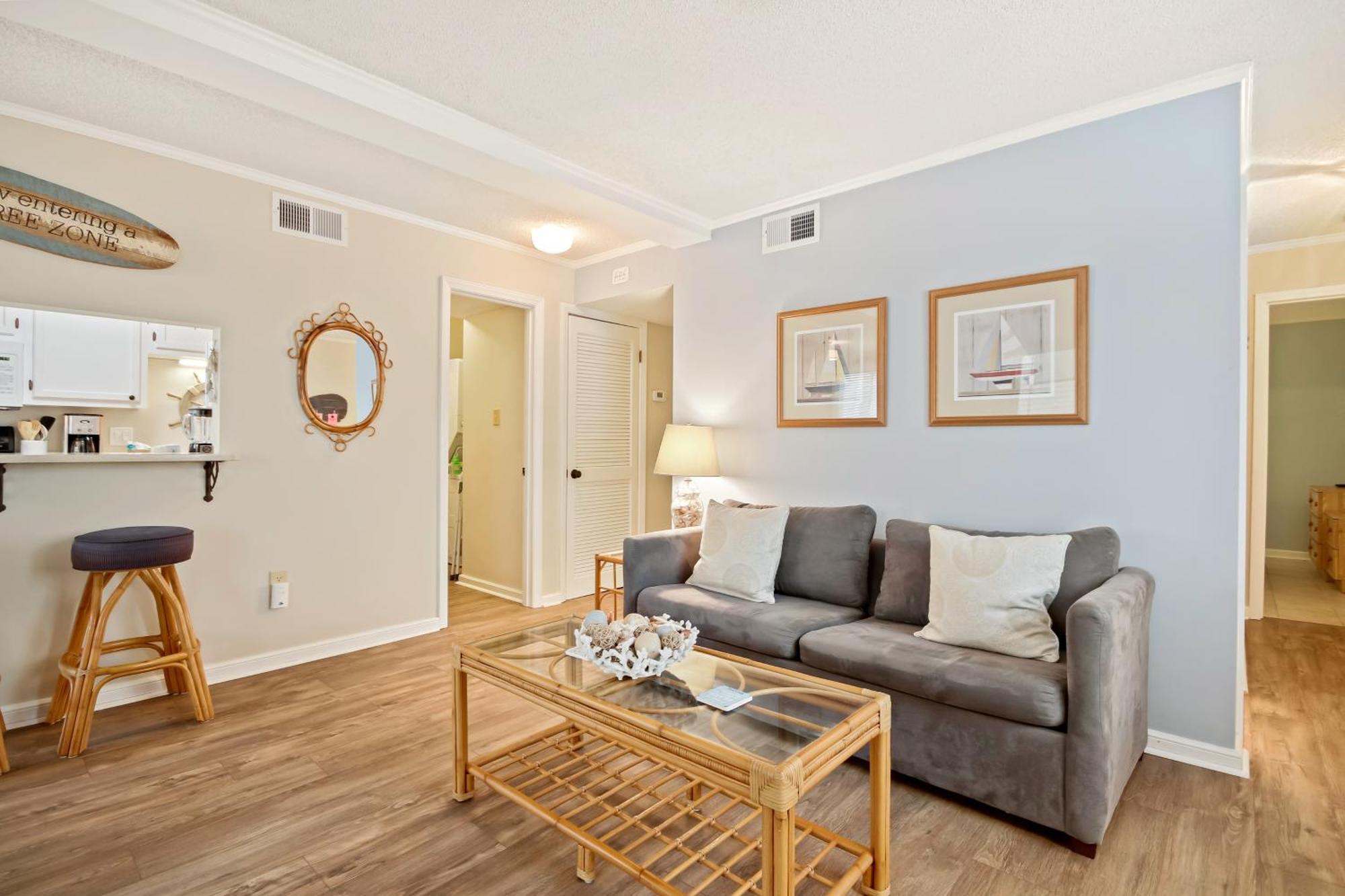 Waipani D-10 Apartment