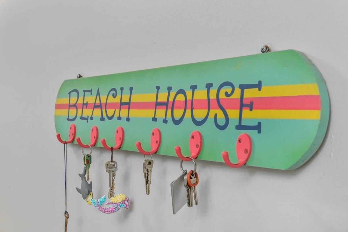 Beachfront Ocean View W Pool & Comfy Beds Holiday home Myrtle Beach