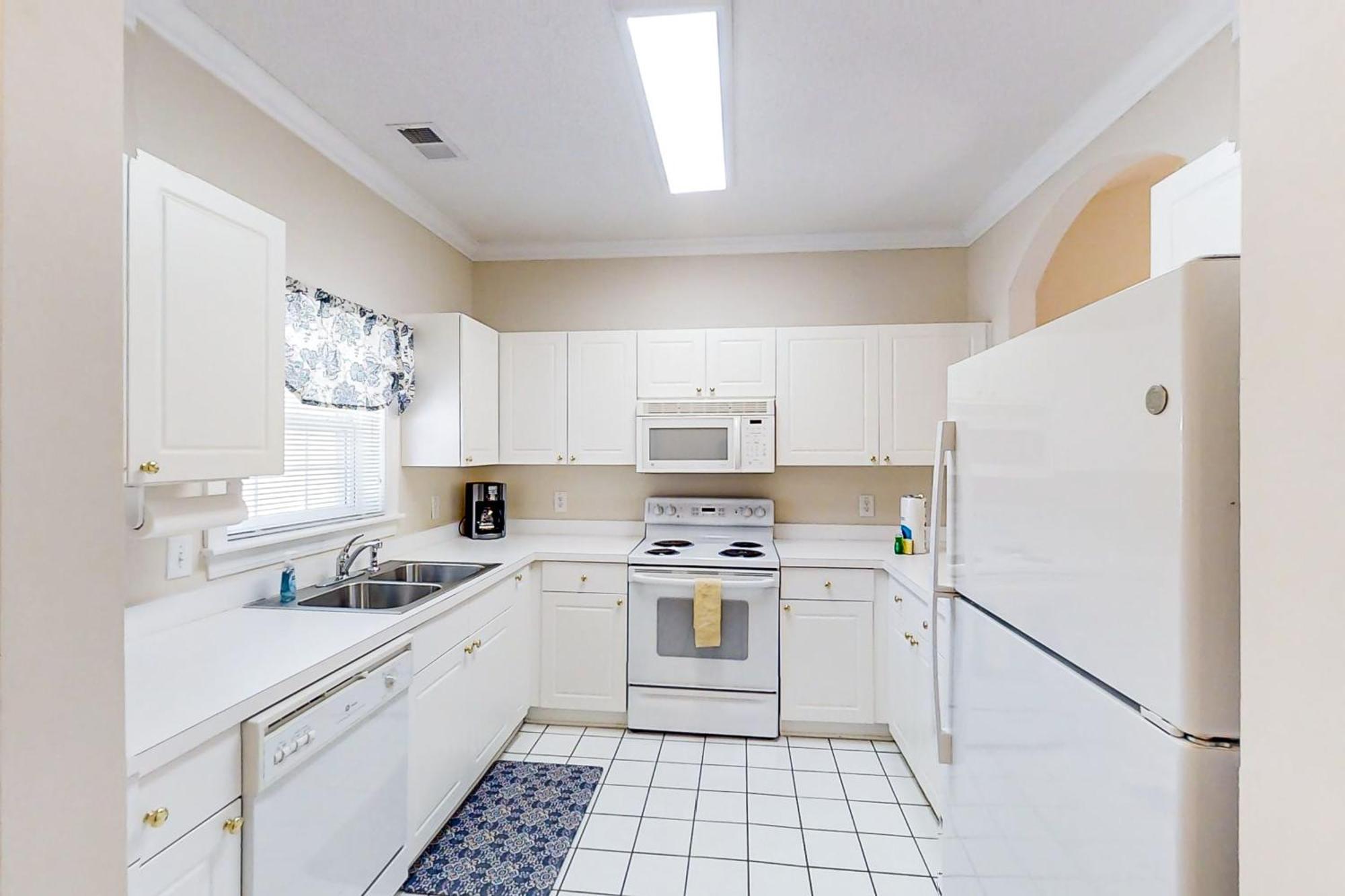 Cypress Bend 432 Apartment *