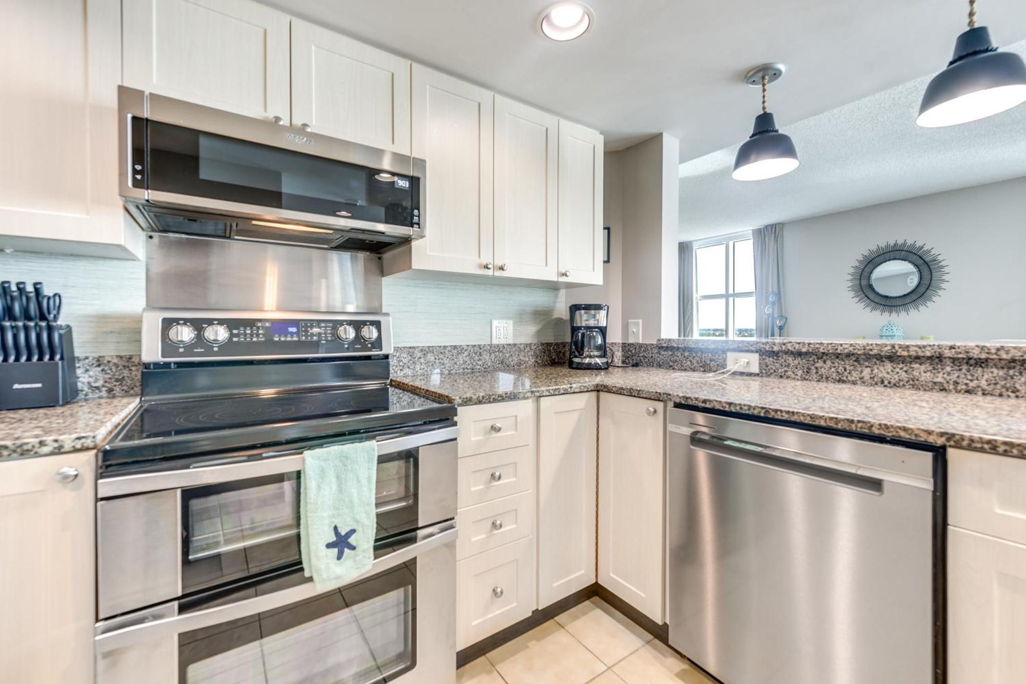 Apartment Chic North Beach Front! *