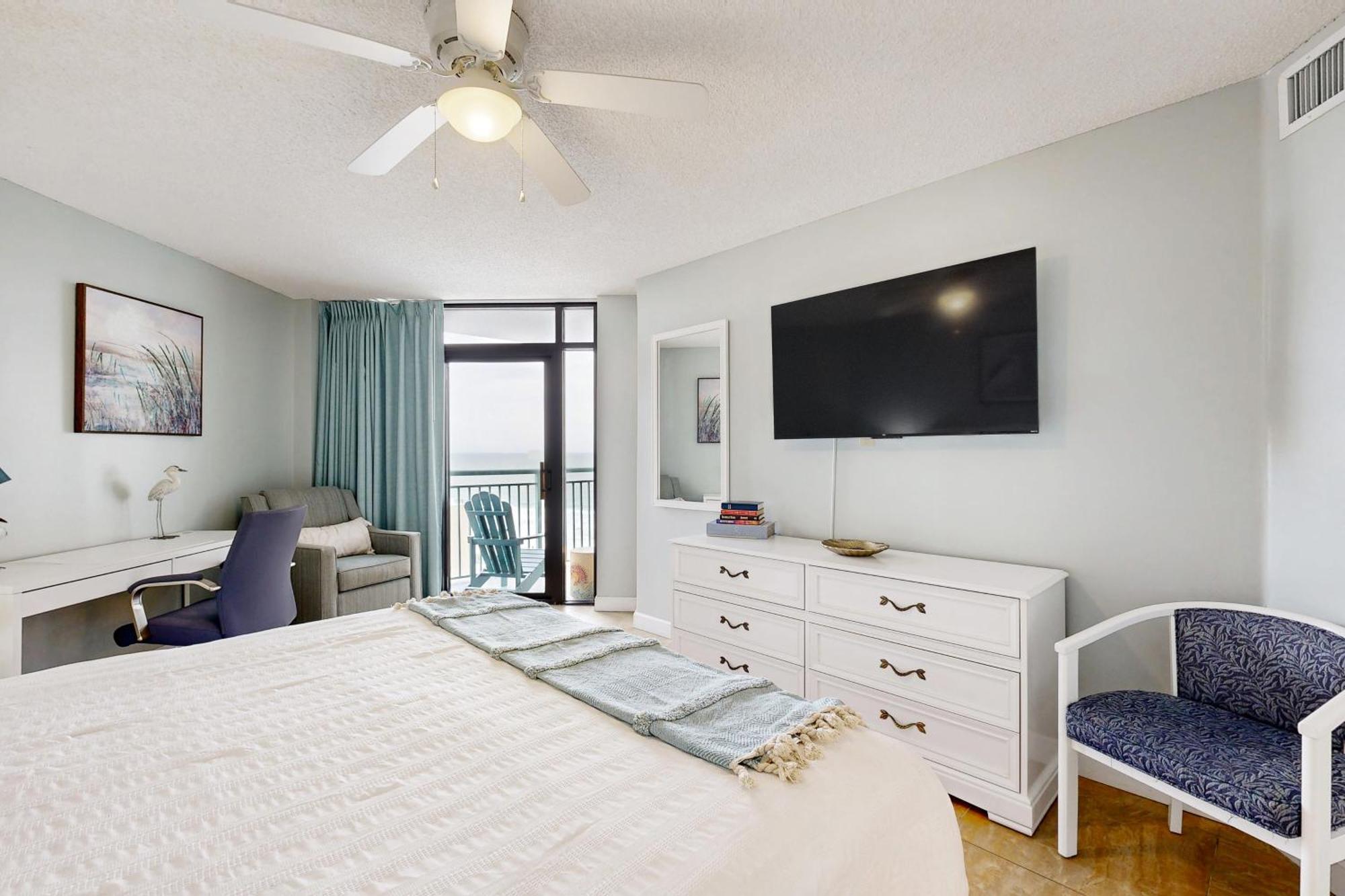 Dunes Resort, Unit #910 Apartment