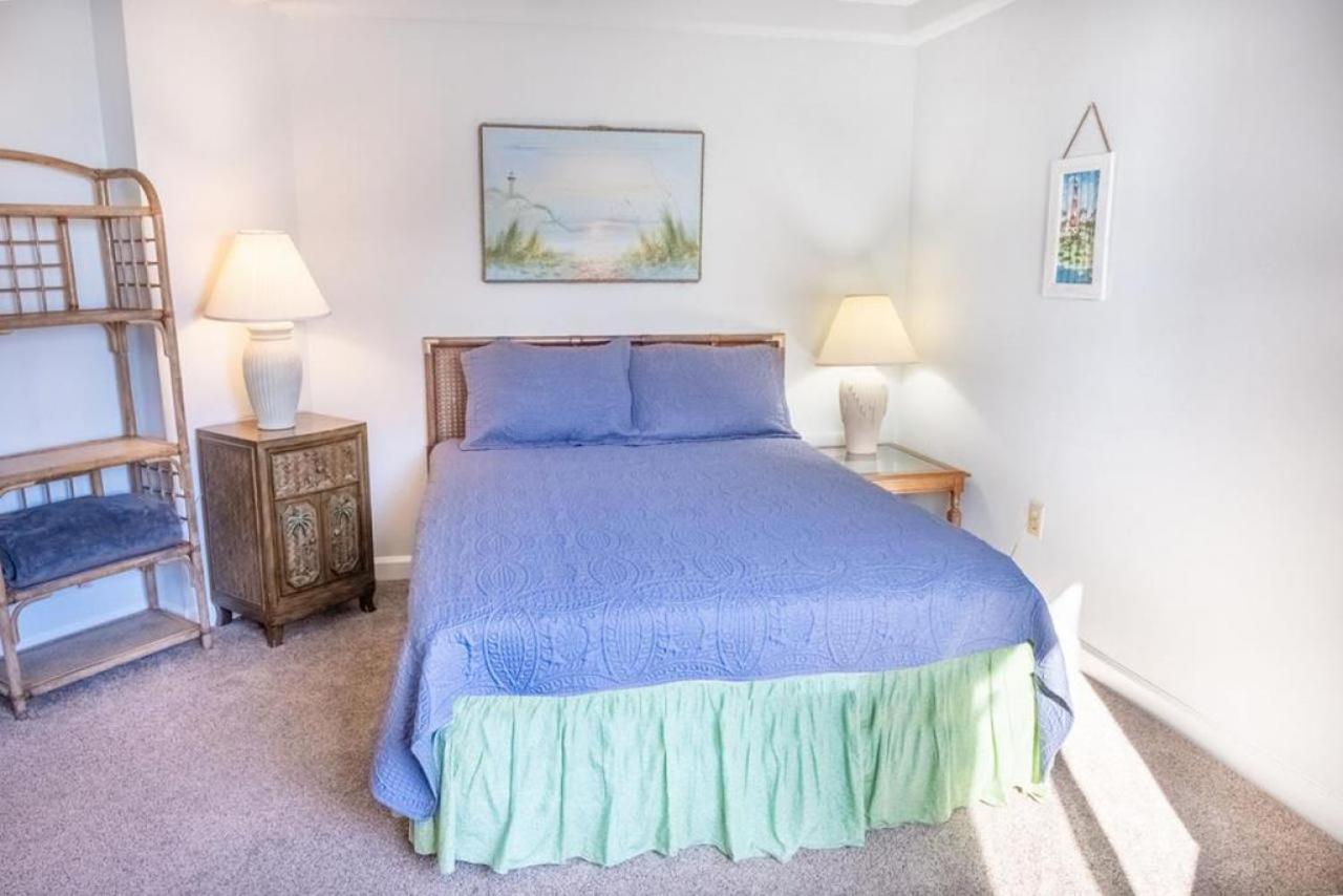 Carol Bay 503 Apartment