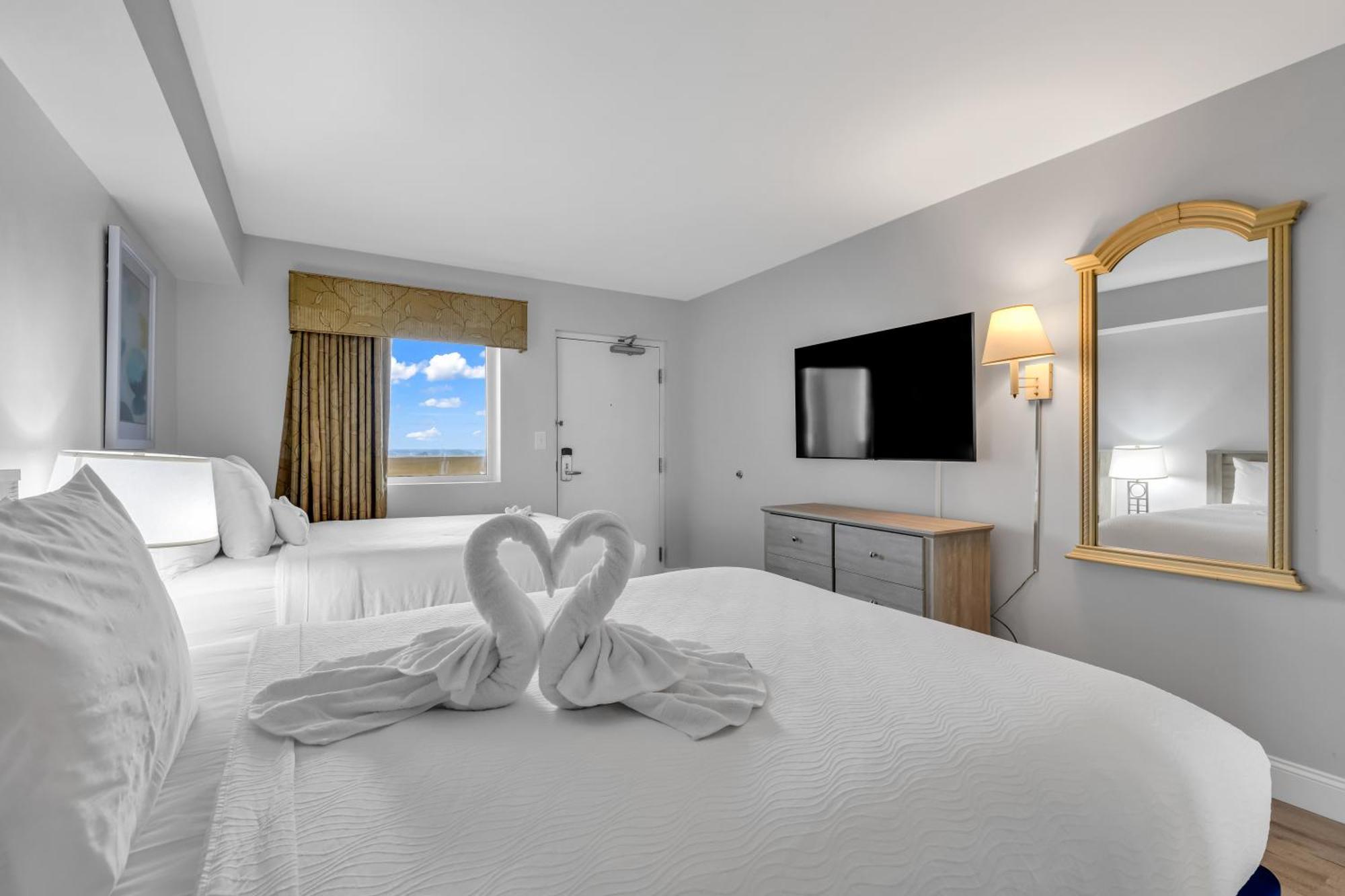 Oceanfront 1 Bedroom Dream At Camelot Apartment *