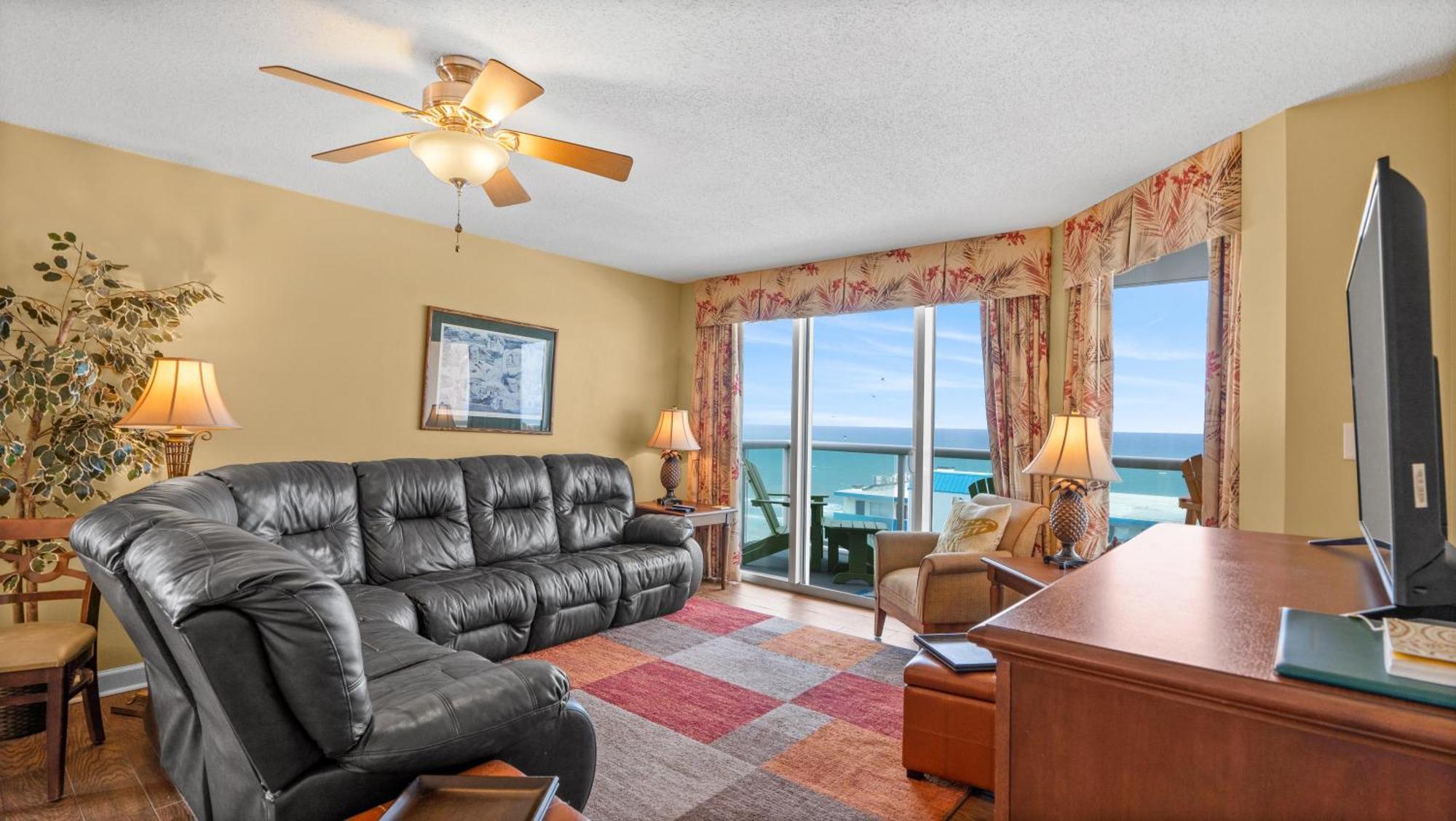 Malibu Pointe 1001 Second Row Ocean View-crescent Section Holiday home