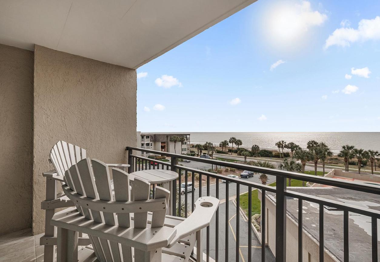 Apartment Palms - Oceanfront Renovated King Bed Sauna