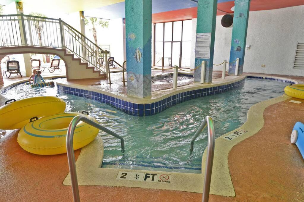 Oceanfront Modern W Lazy River Near Boardwalk Holiday home *