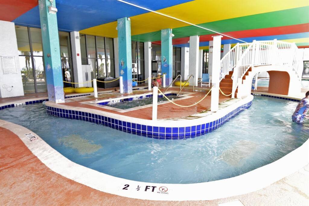 Holiday home Oceanfront Modern W Lazy River Near Boardwalk *