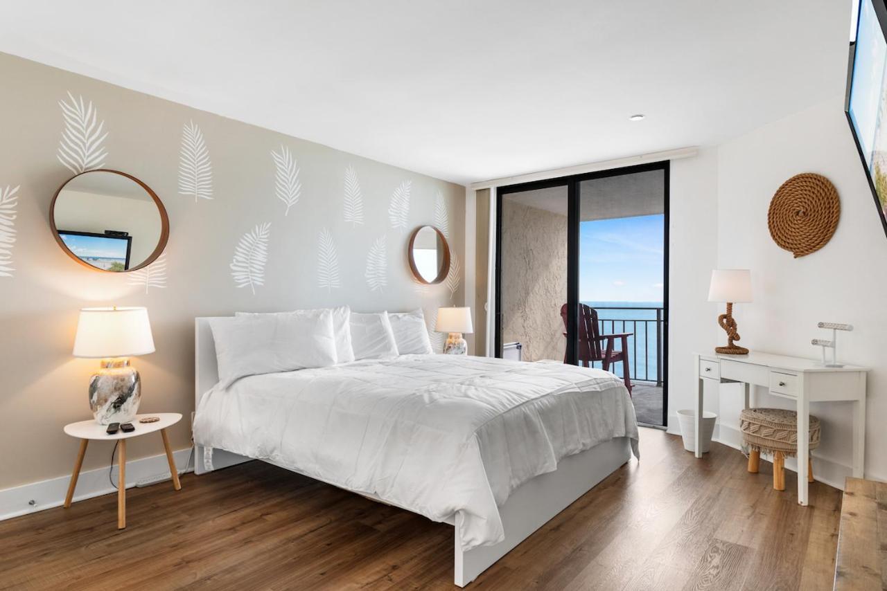 Surf Master, Unit 1207 Holiday home