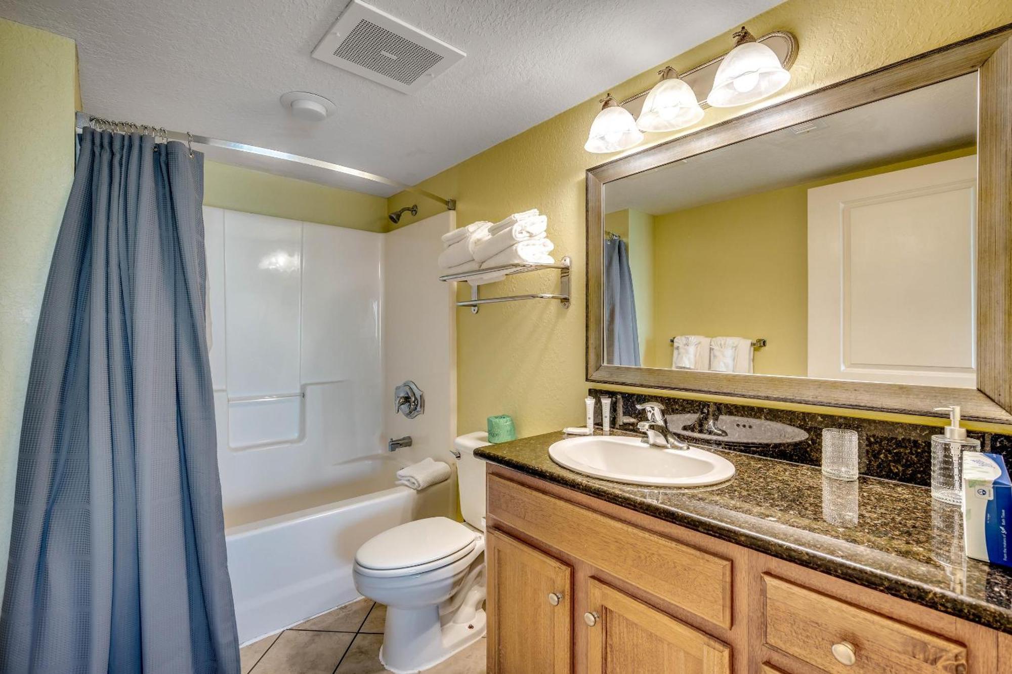 Bay View 1707b
