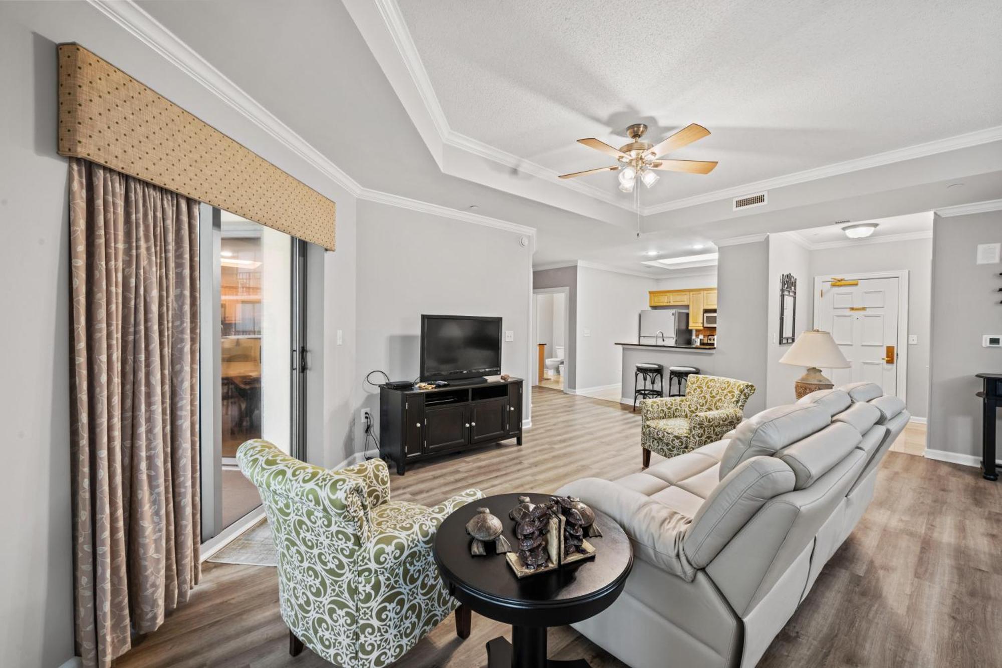 Royal Palms 703 - Ocean View - Shore Drive Section Myrtle Beach