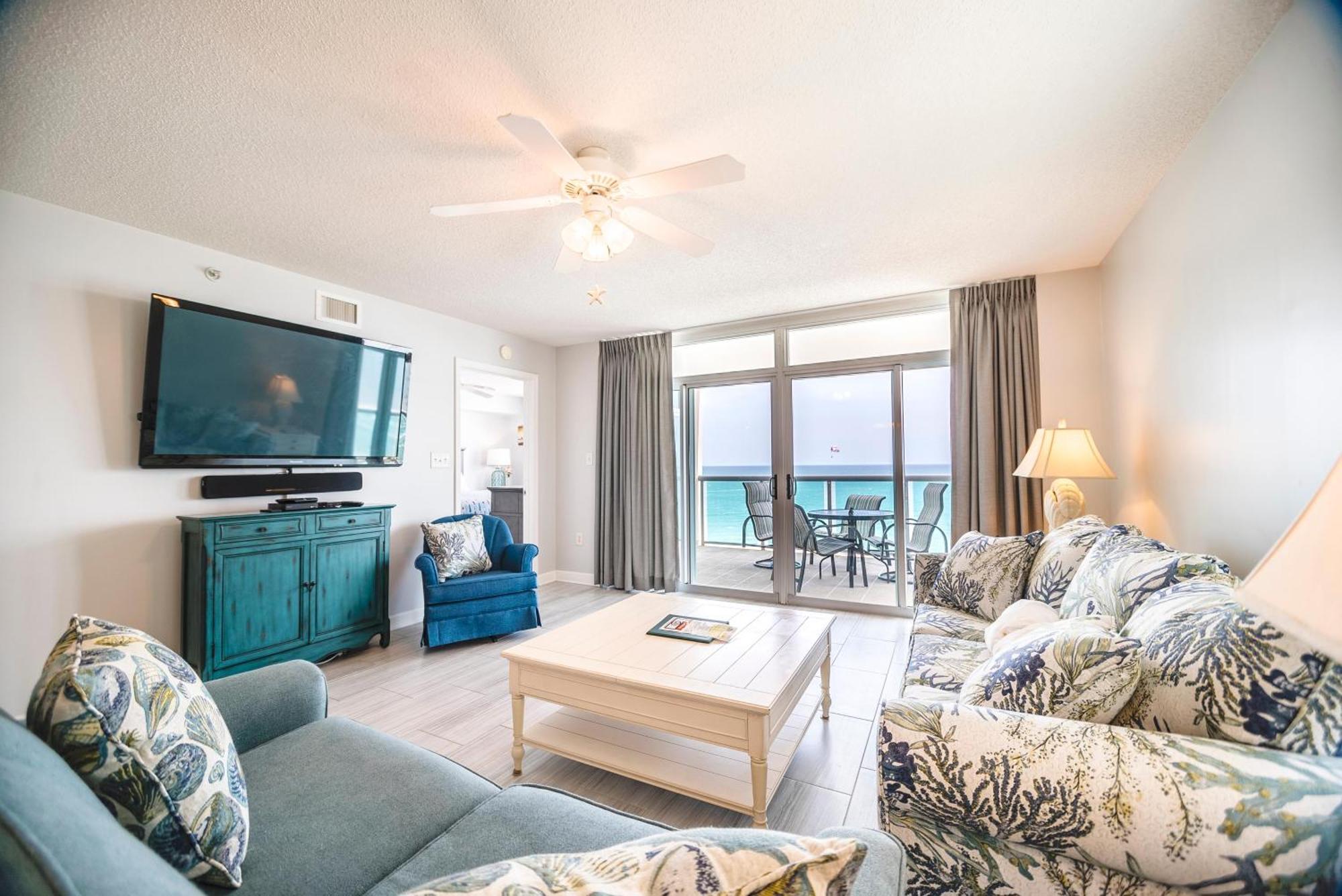 Crescent Keyes 1110 - Oceanfront - Crescent Section Holiday home