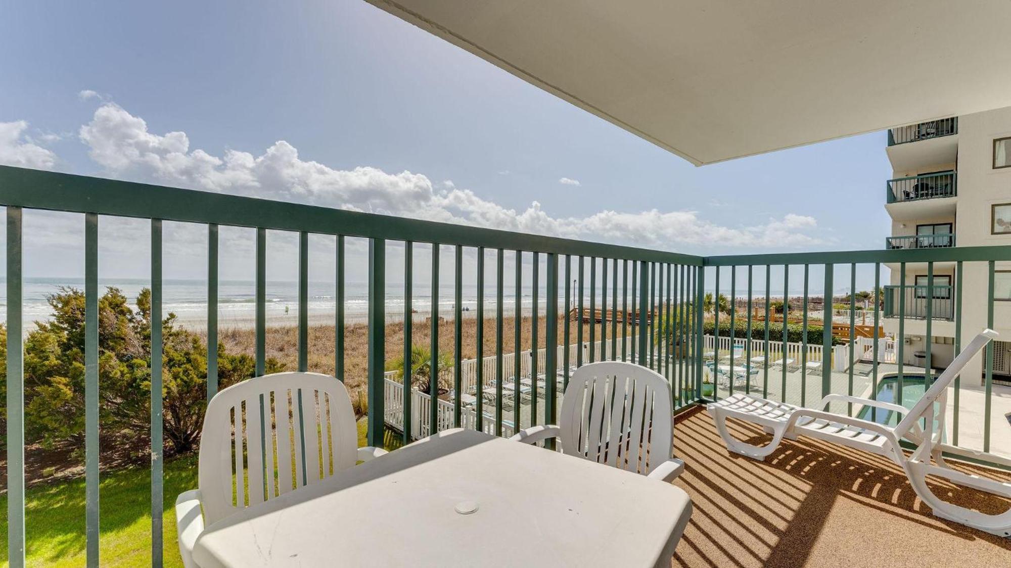 Ocean Bay Club 101 - Oceanfront - Ocean Drive Section *