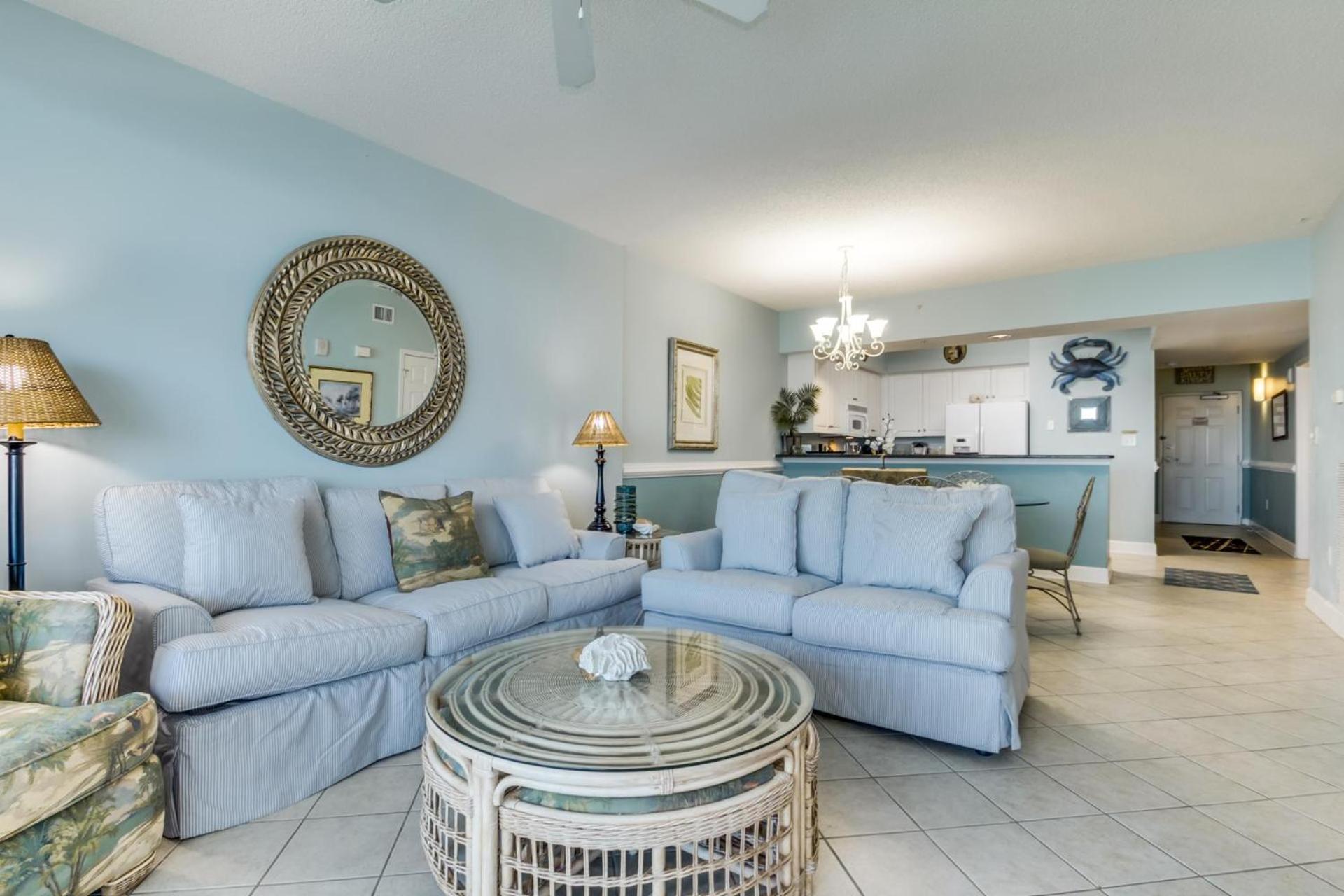 Crescent Keyes Ph16 - Oceanfront - Crescent Section Holiday home *
