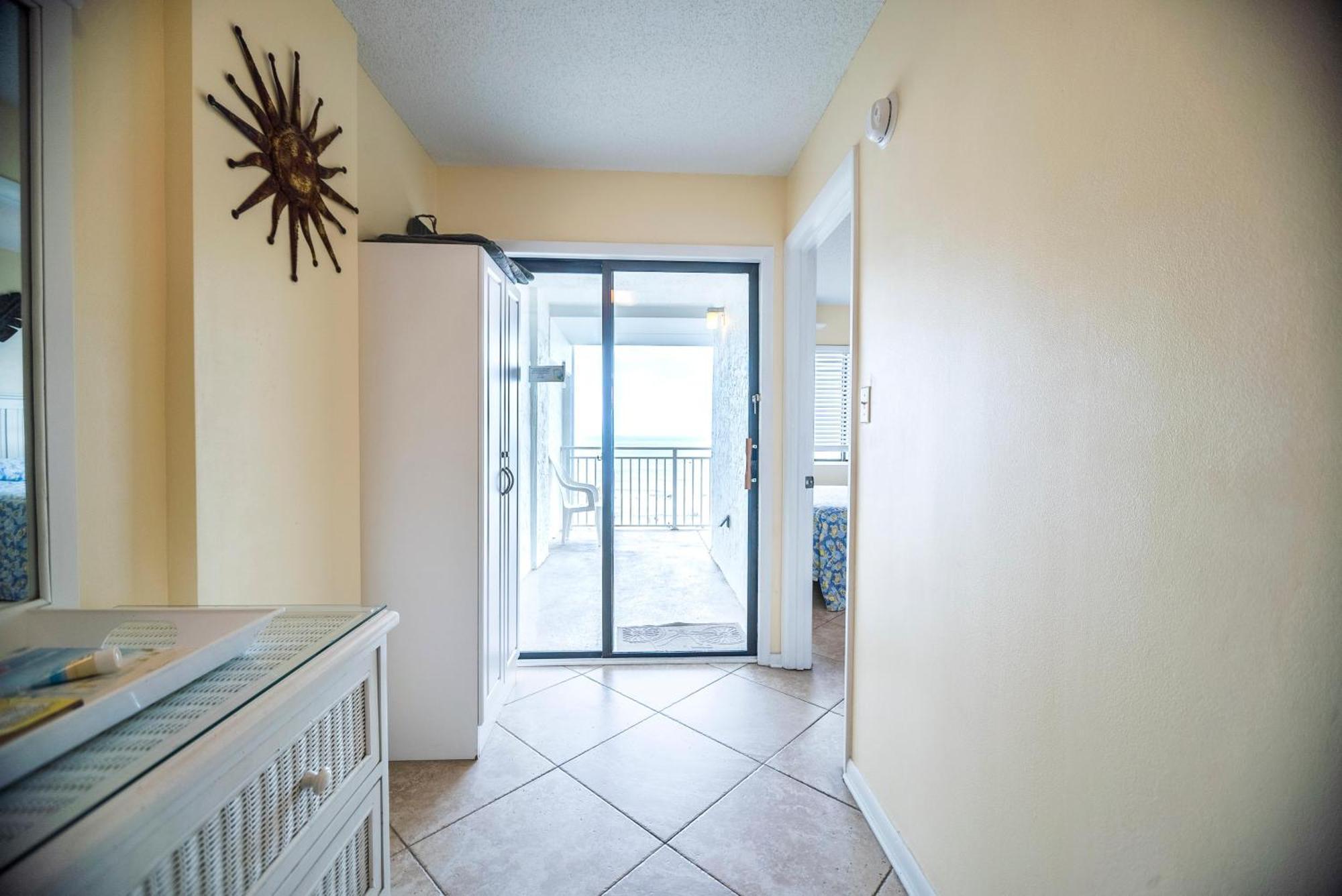 San-a-bel 212 - Oceanfront - Crescent Section Holiday home *