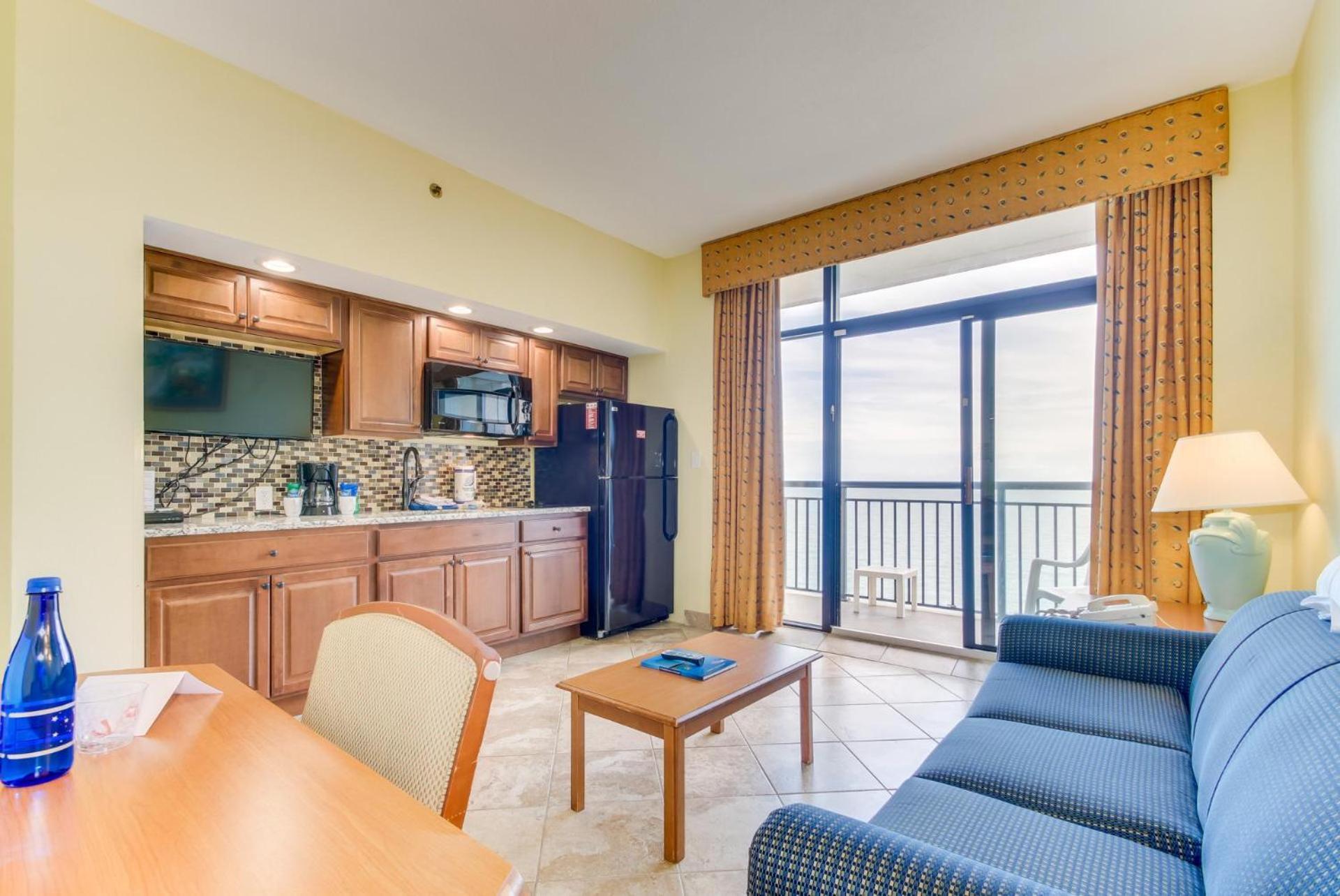 Cove 1615 - Oceanfront - Windy Hill Section Holiday home *