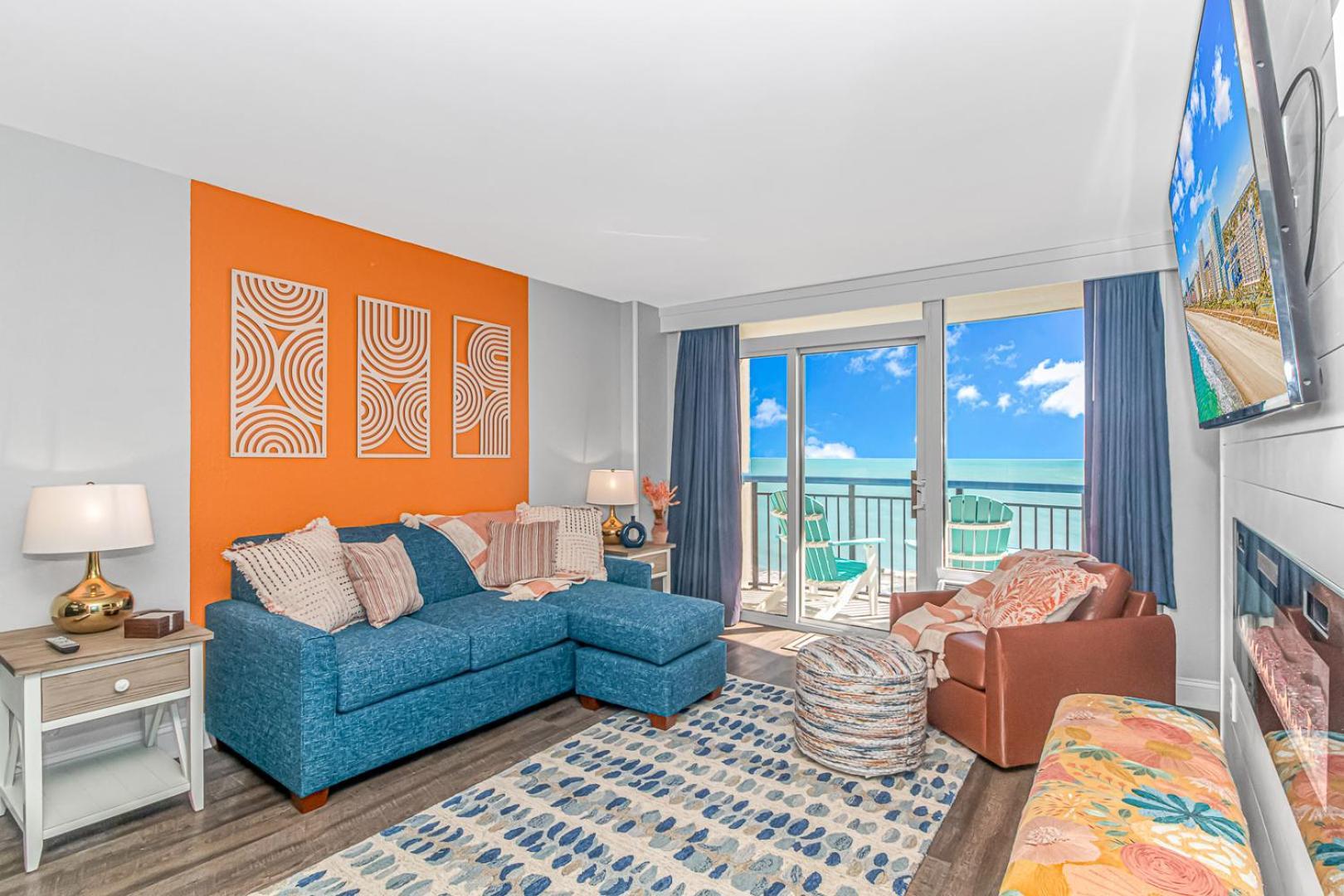 Completely Renovated Oceanfront - King With Led Fireplace! Boardwalk 1034 Holiday home