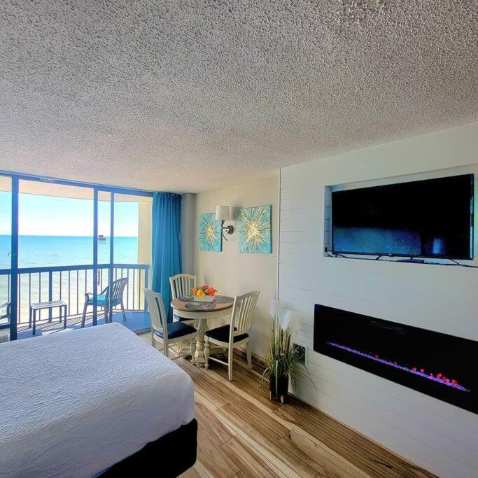 Bluetique Oceanfront Pet Friendly Indoor Pool Apartment Myrtle Beach