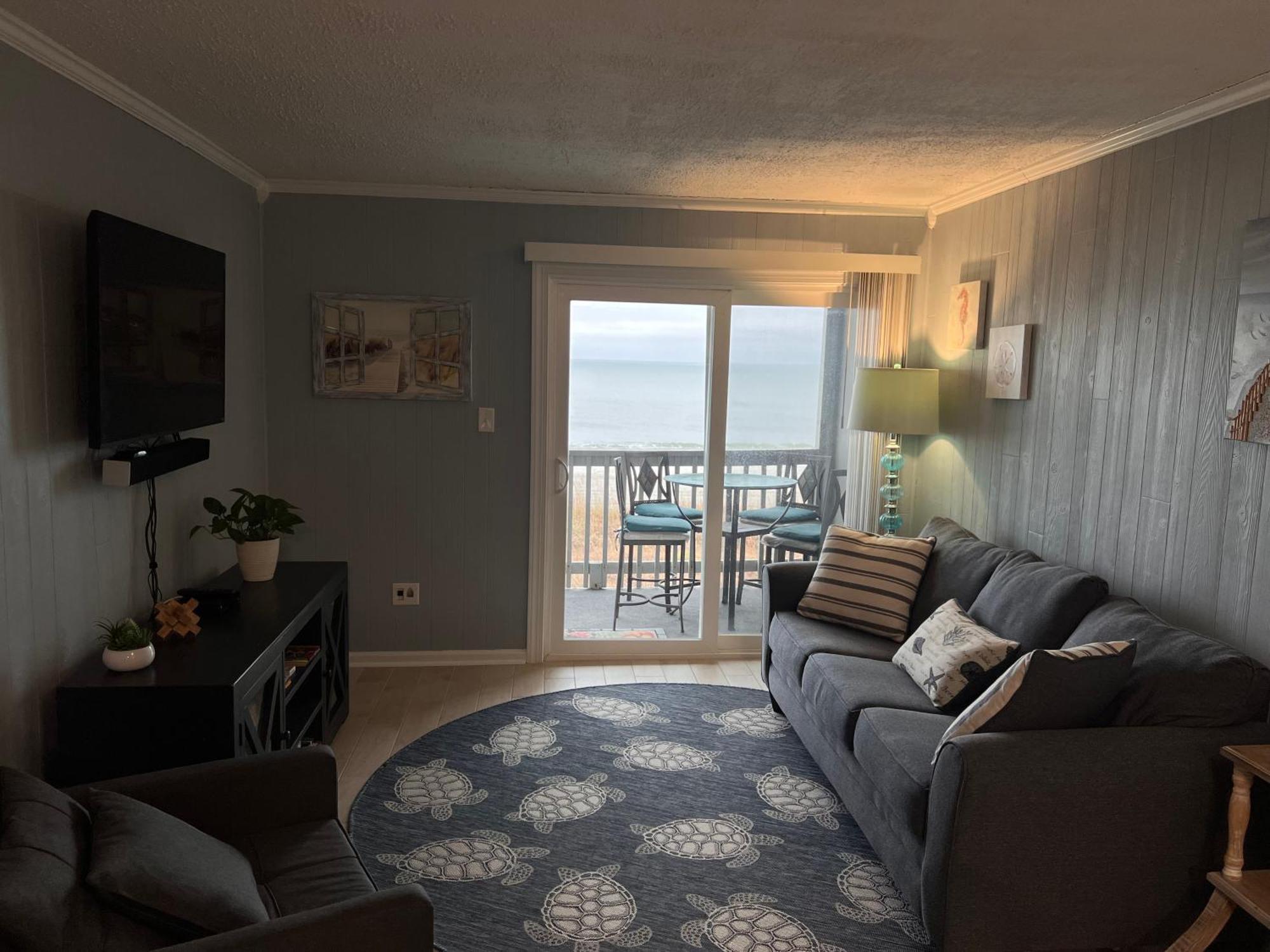 Tequila Sunrise Apartment *