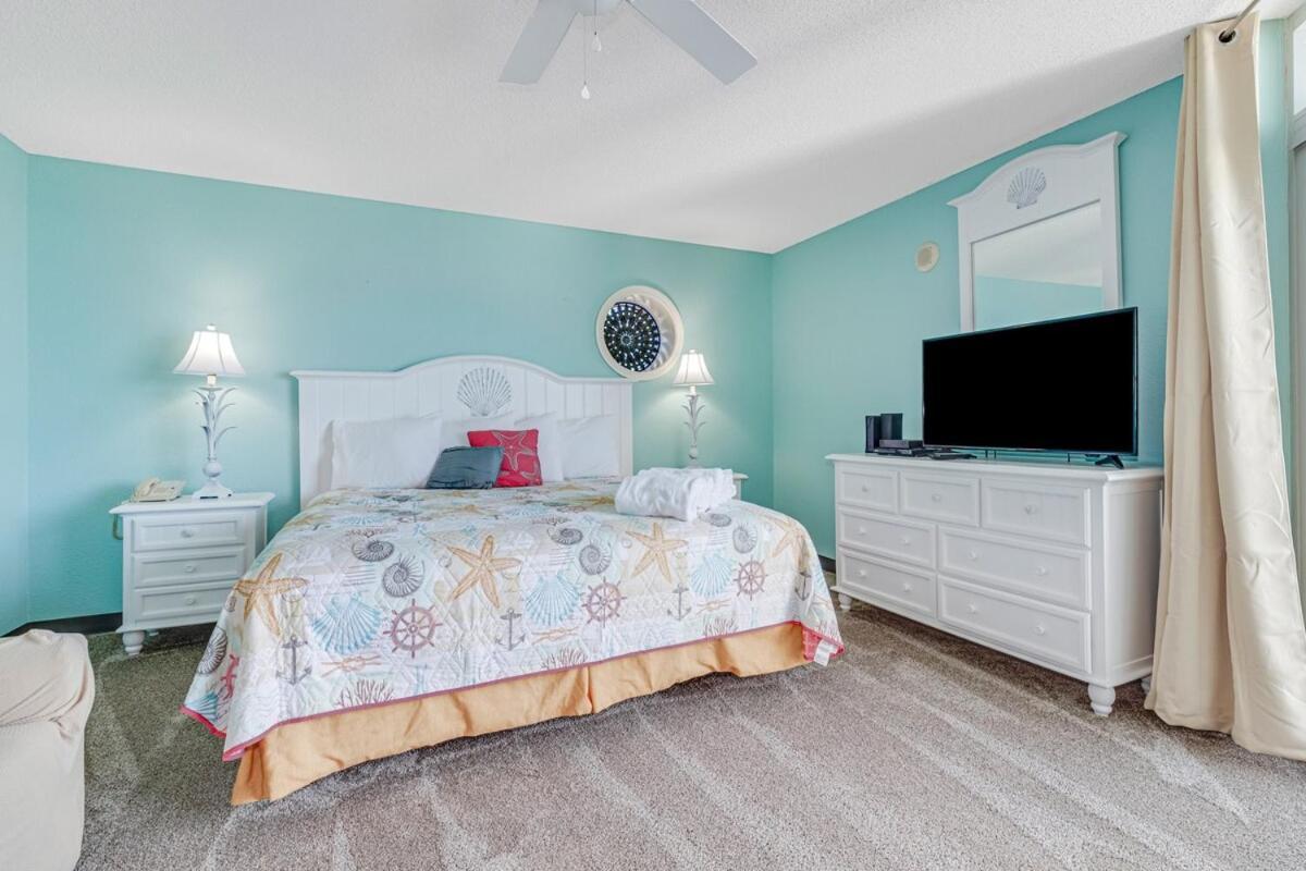 Holiday home Ocean Front Grand Atlantic 4 Bedroom 3 Bathroom Grand Atlantic Myrtle Beach
