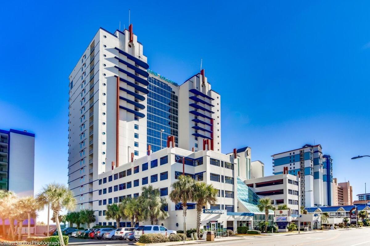 Ocean Front Grand Atlantic 4 Bedroom 3 Bathroom Grand Atlantic Holiday home Myrtle Beach