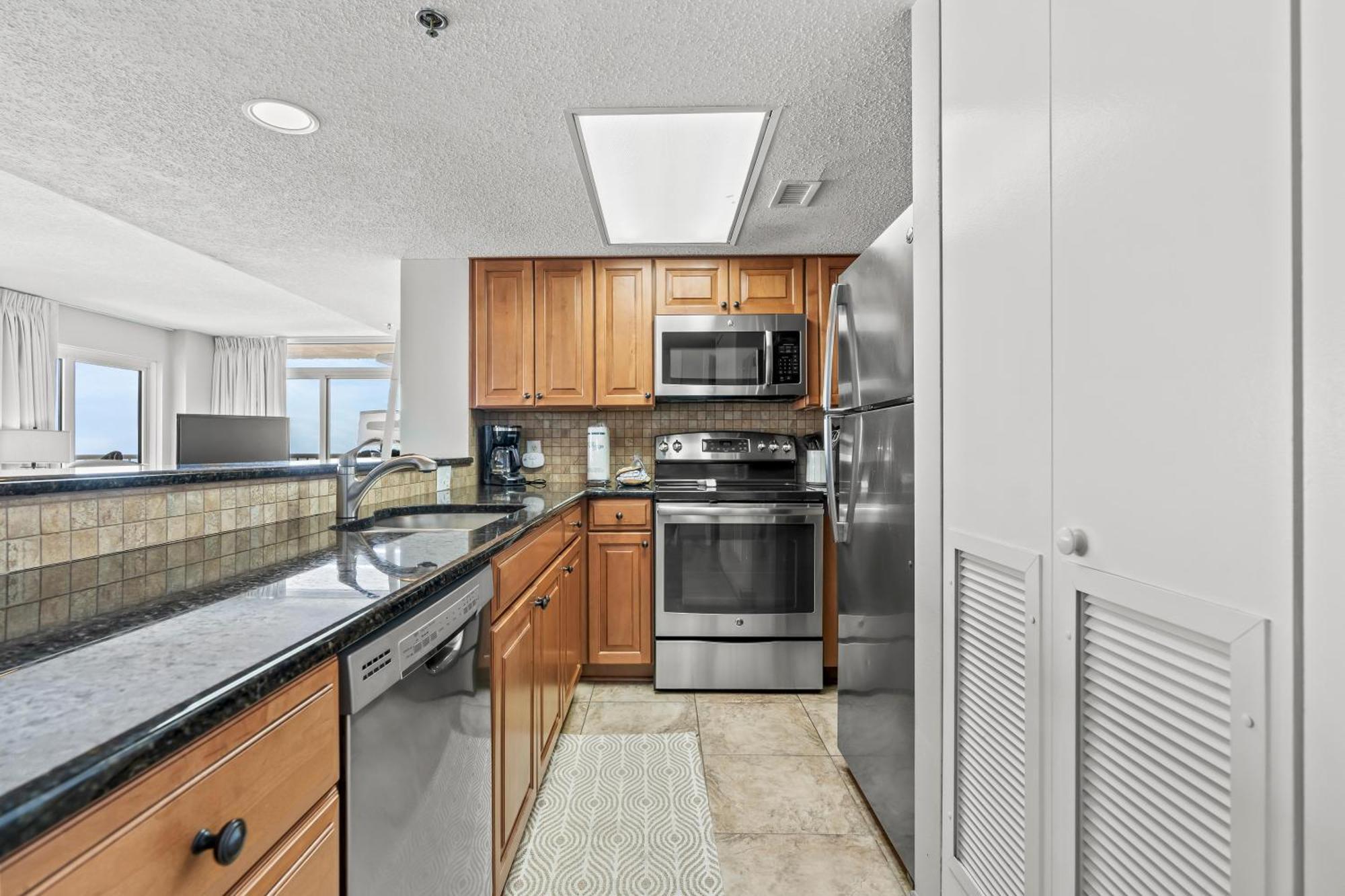 Holiday home Seawatch South 807 - Oceanfront-shore Drive Section *