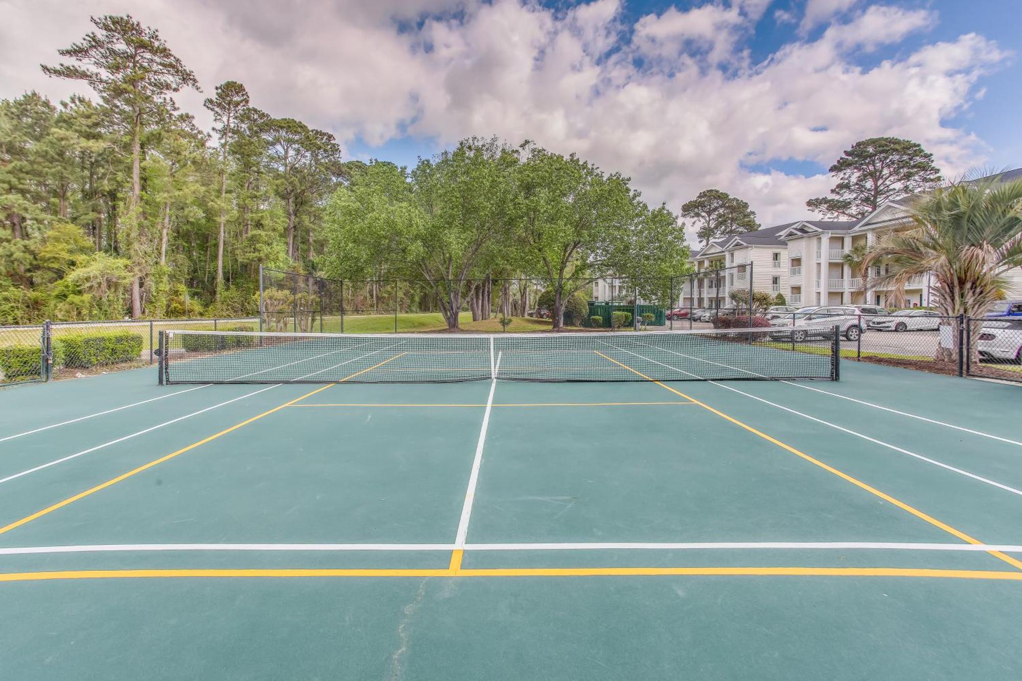 Myrtle With Pickleball And Pool Access *