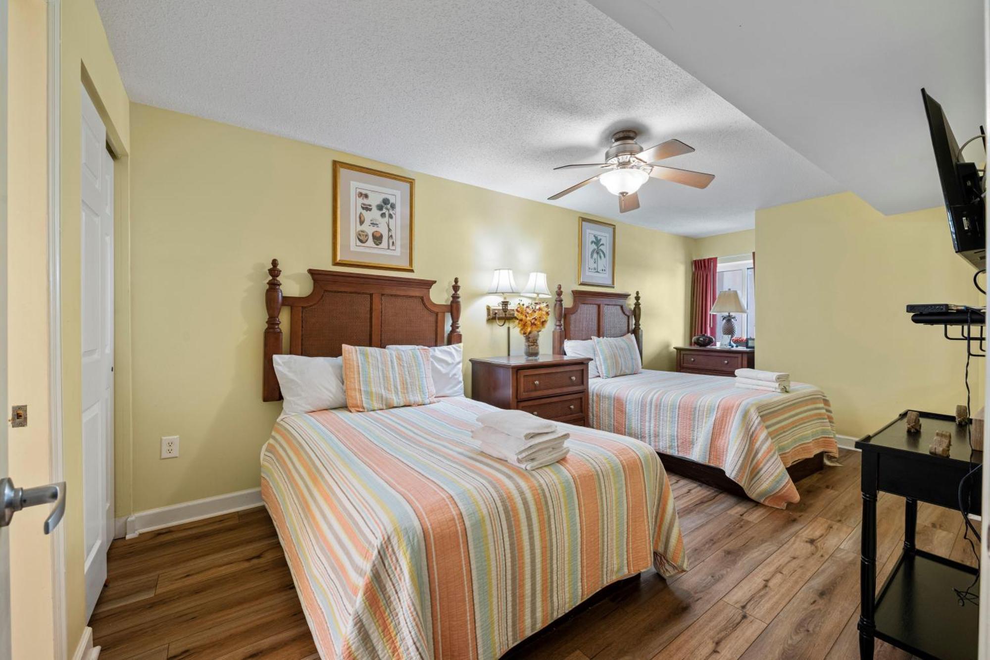 Malibu Pointe 505 - 2nd Row Ocean View - Crescent Section Holiday home *