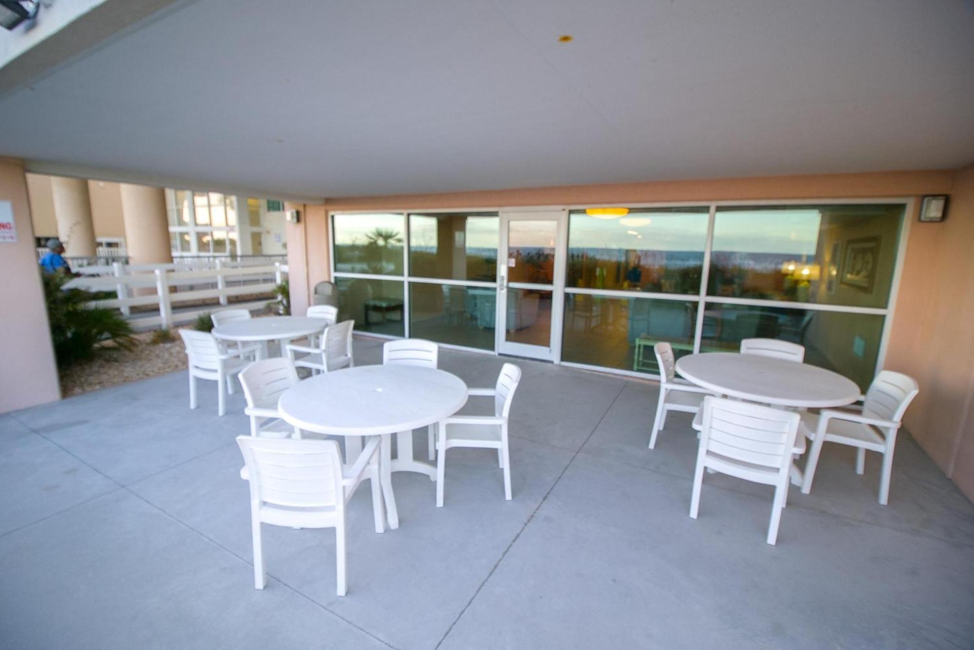 Holiday home Laguna Keyes 1010 - Oceanfront - Cherry Grove Section *