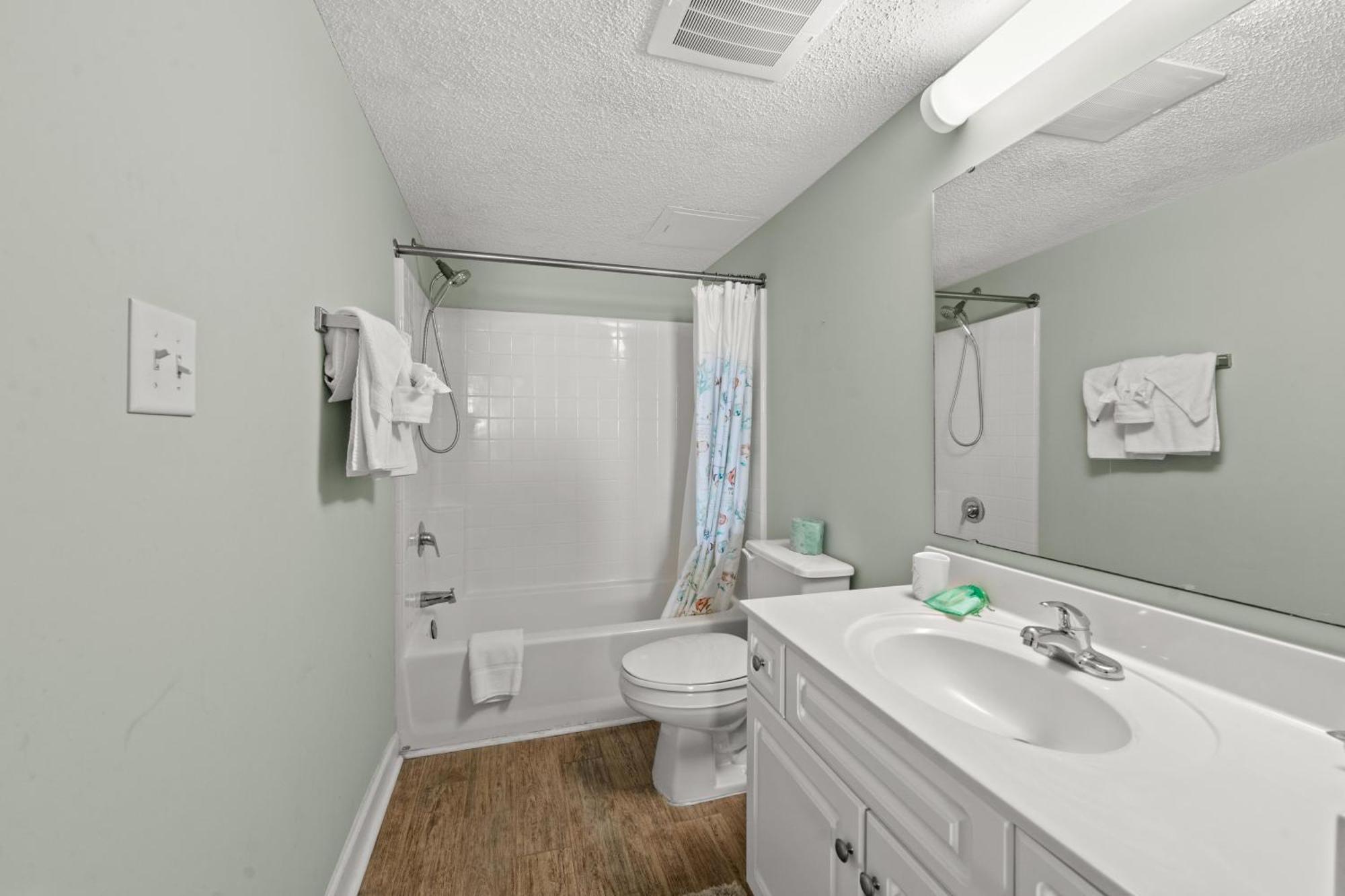 Laguna Keyes 1010 - Oceanfront - Cherry Grove Section Holiday home Myrtle Beach