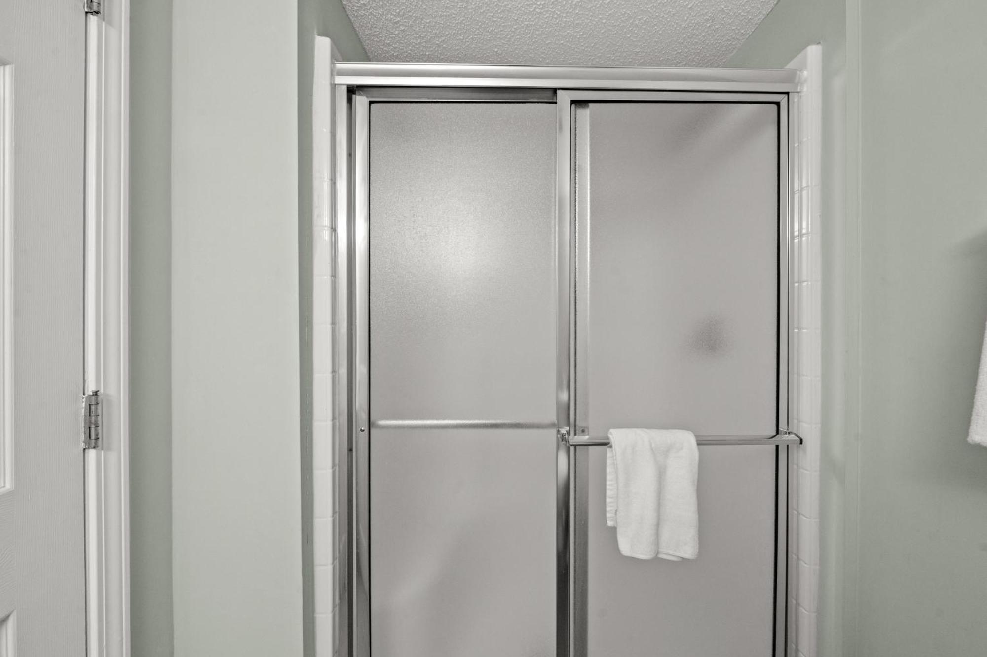 Laguna Keyes 1010 - Oceanfront - Cherry Grove Section Myrtle Beach