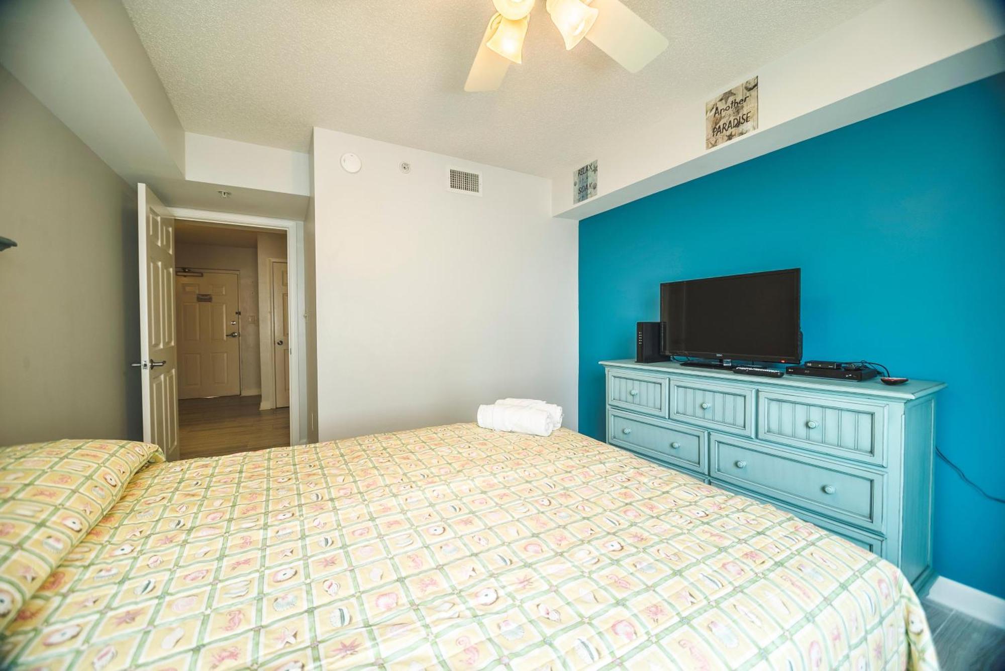 Crescent Keyes 1110 - Oceanfront - Crescent Section *