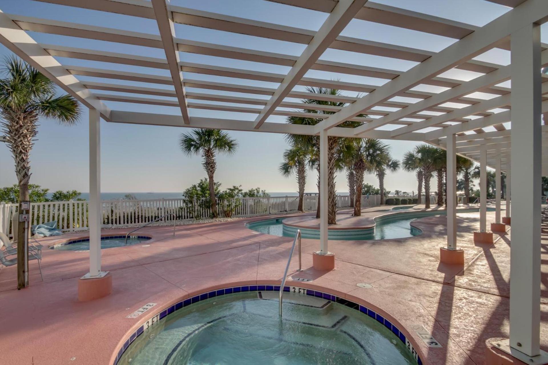 Crescent Keyes 1110 - Oceanfront - Crescent Section