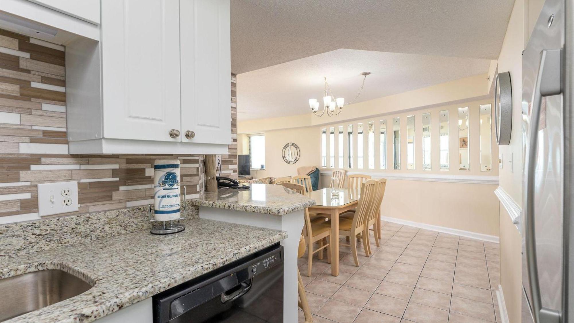 Holiday home Ocean Bay Club 101 - Oceanfront - Ocean Drive Section *