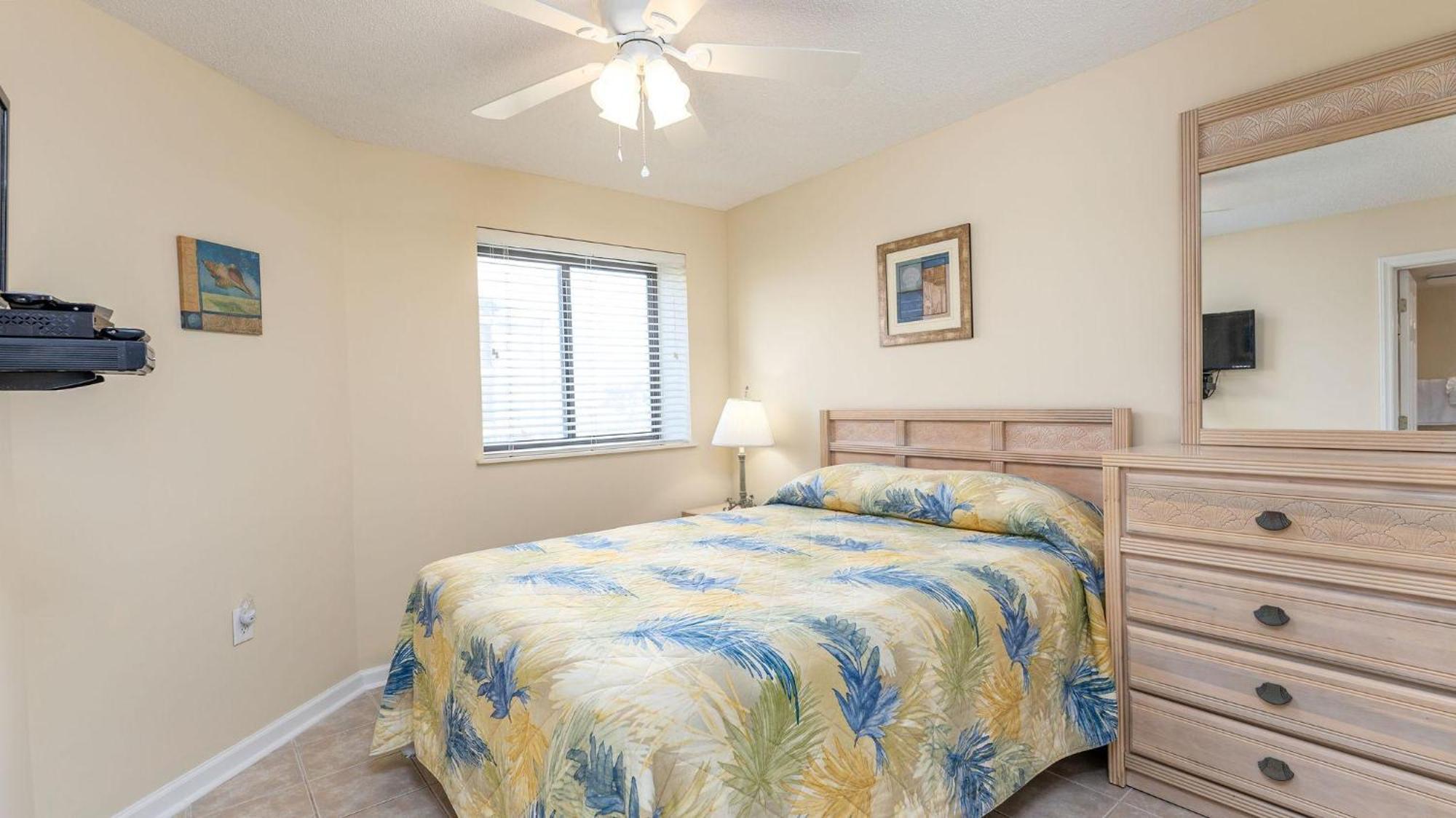 Ocean Bay Club 101 - Oceanfront - Ocean Drive Section * Myrtle Beach
