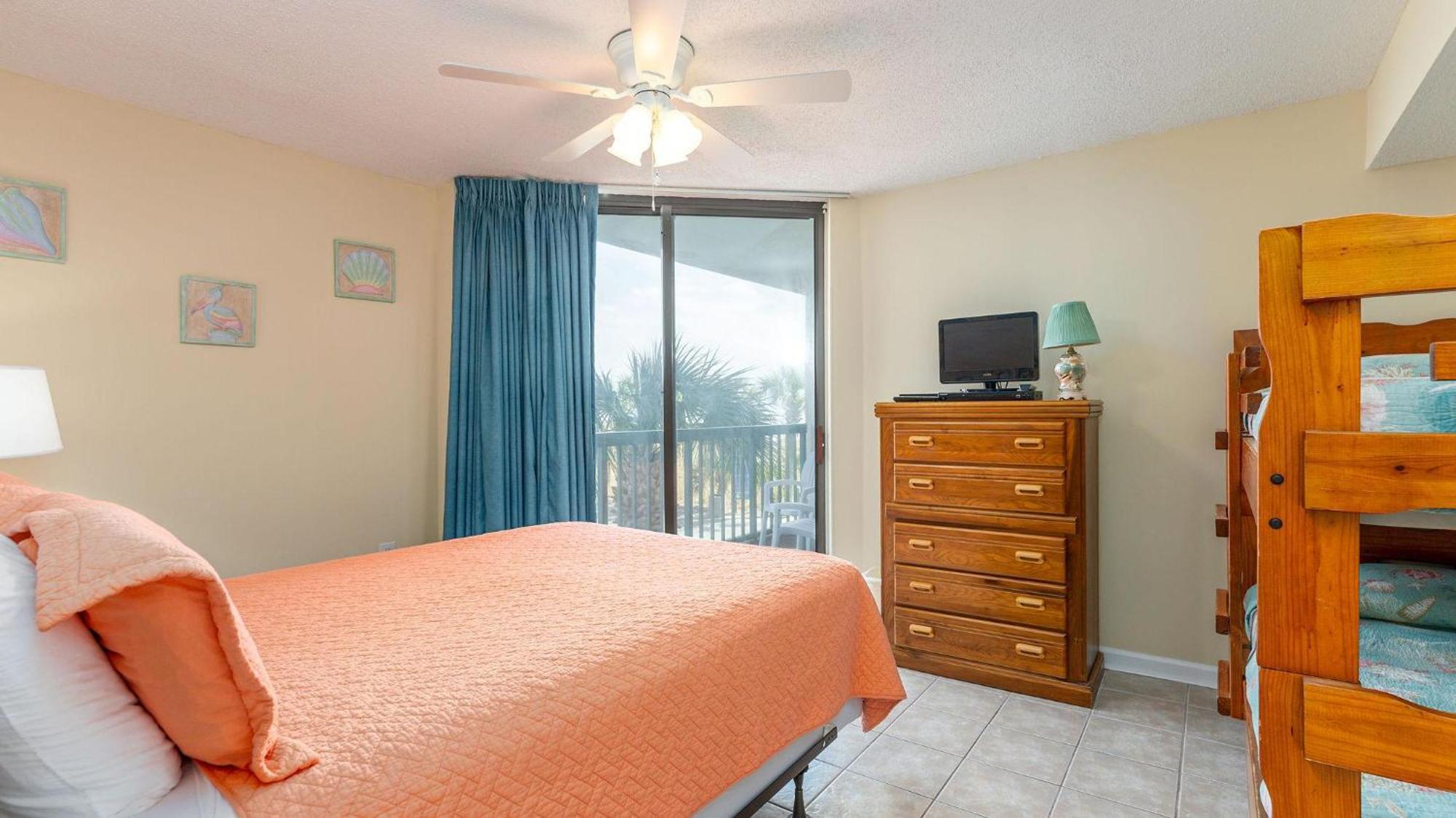 Holiday home Ocean Bay Club 101 - Oceanfront - Ocean Drive Section