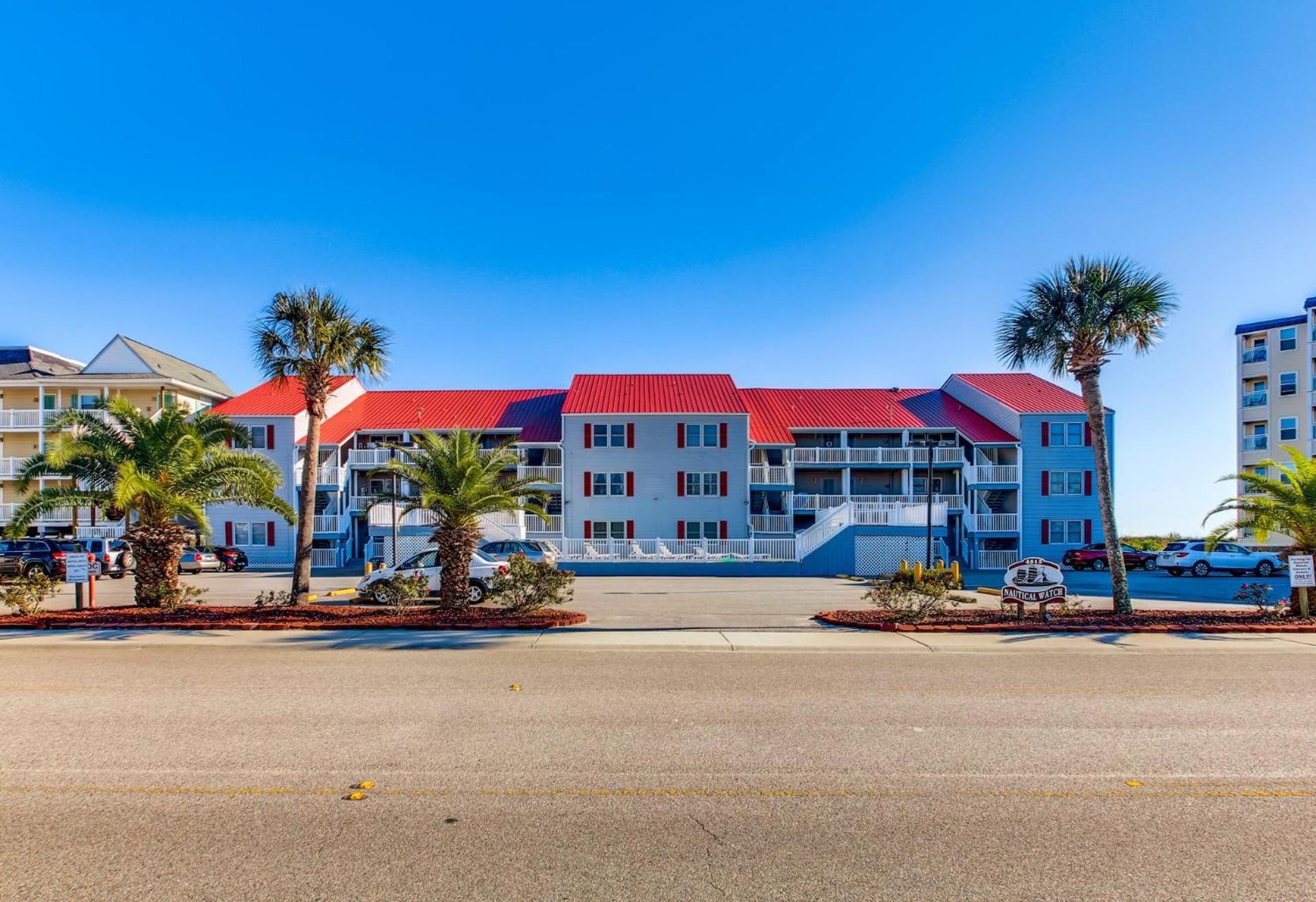 Holiday home Nautical Watch 106 - Oceanfront - Windy Hill Section Myrtle Beach